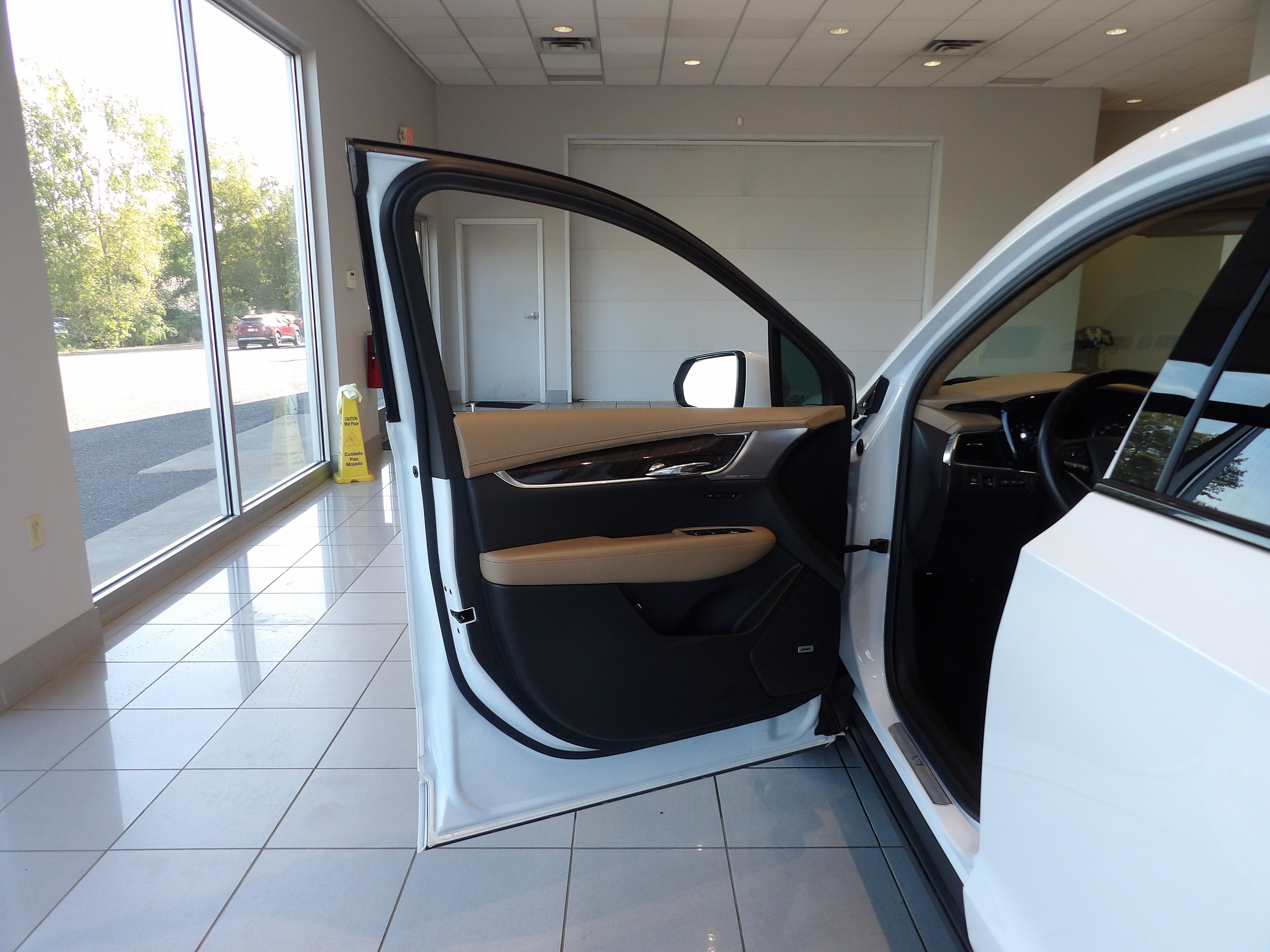 2025 Cadillac XT6 Sport