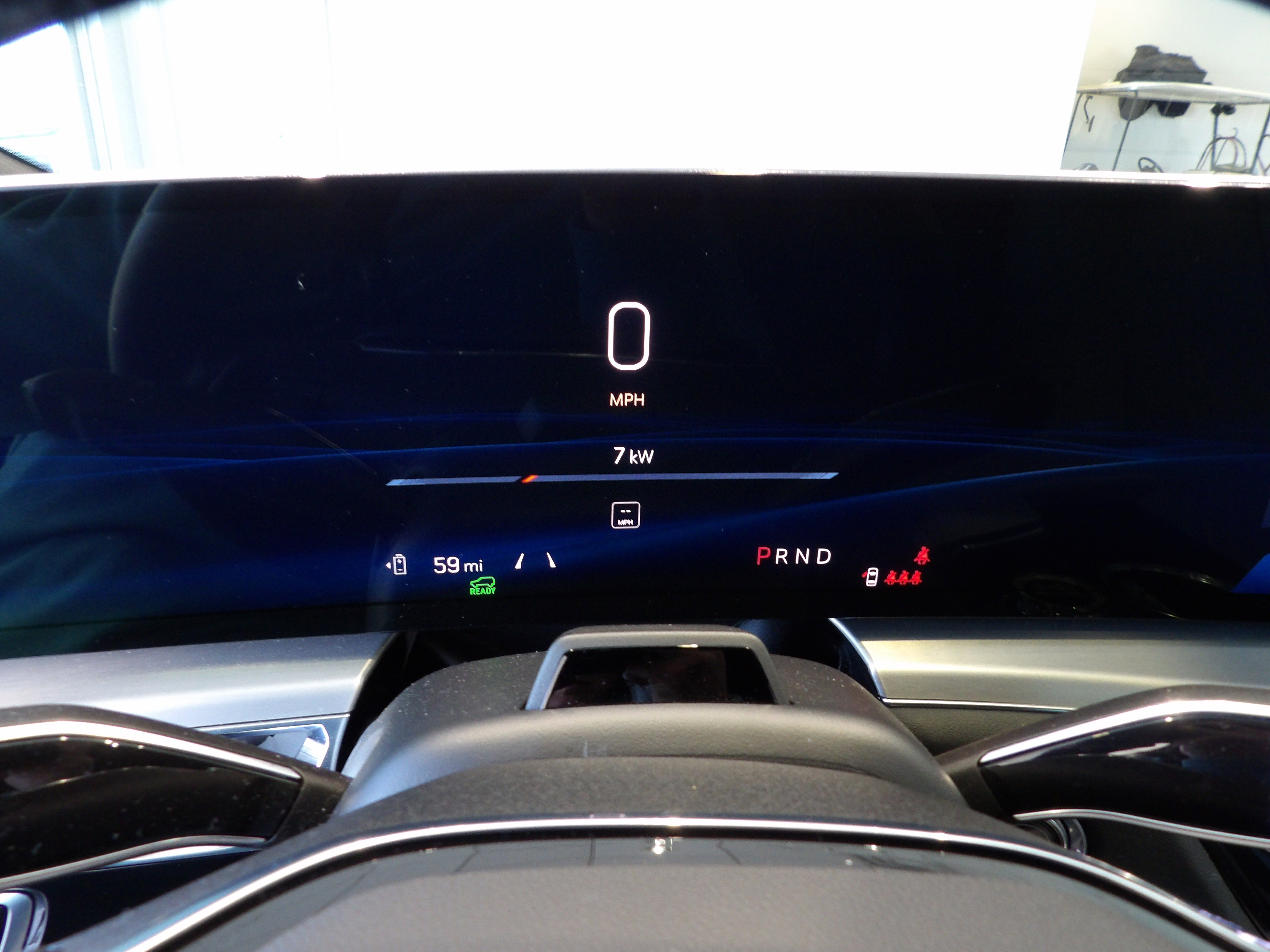 2024 Cadillac LYRIQ Luxury 2