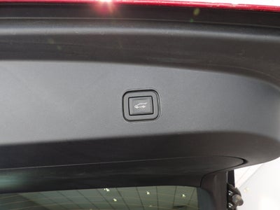 2024 Cadillac LYRIQ Luxury 2