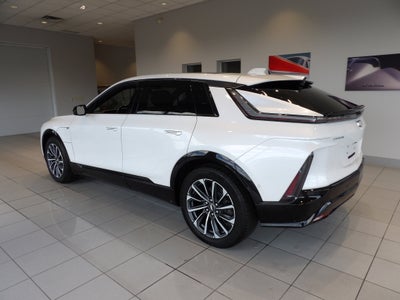 2024 Cadillac LYRIQ Sport 2