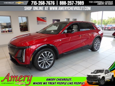 2024 Cadillac LYRIQ Sport 2
