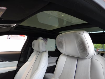 2024 Cadillac LYRIQ Sport 2