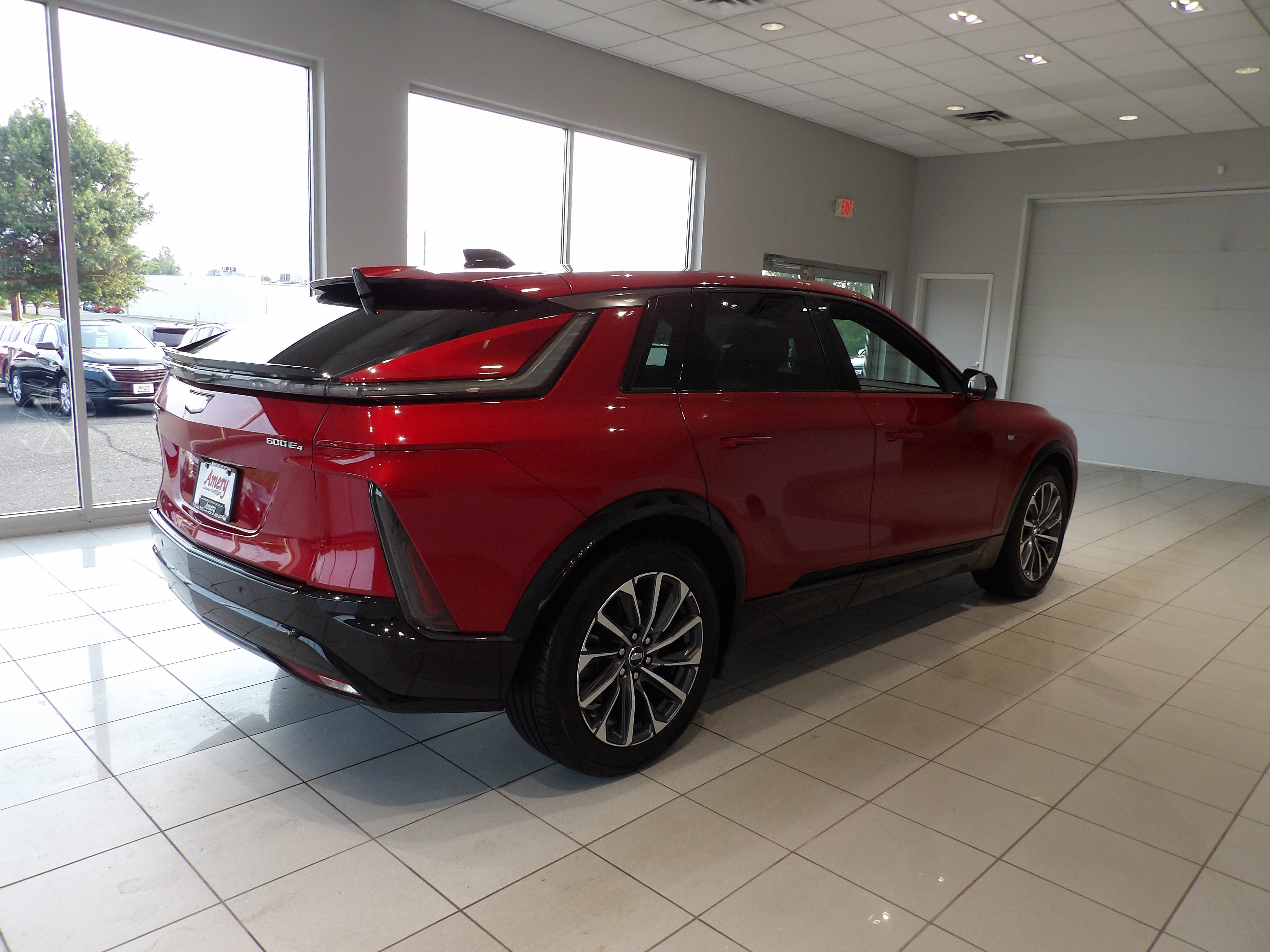 2024 Cadillac LYRIQ Sport 2