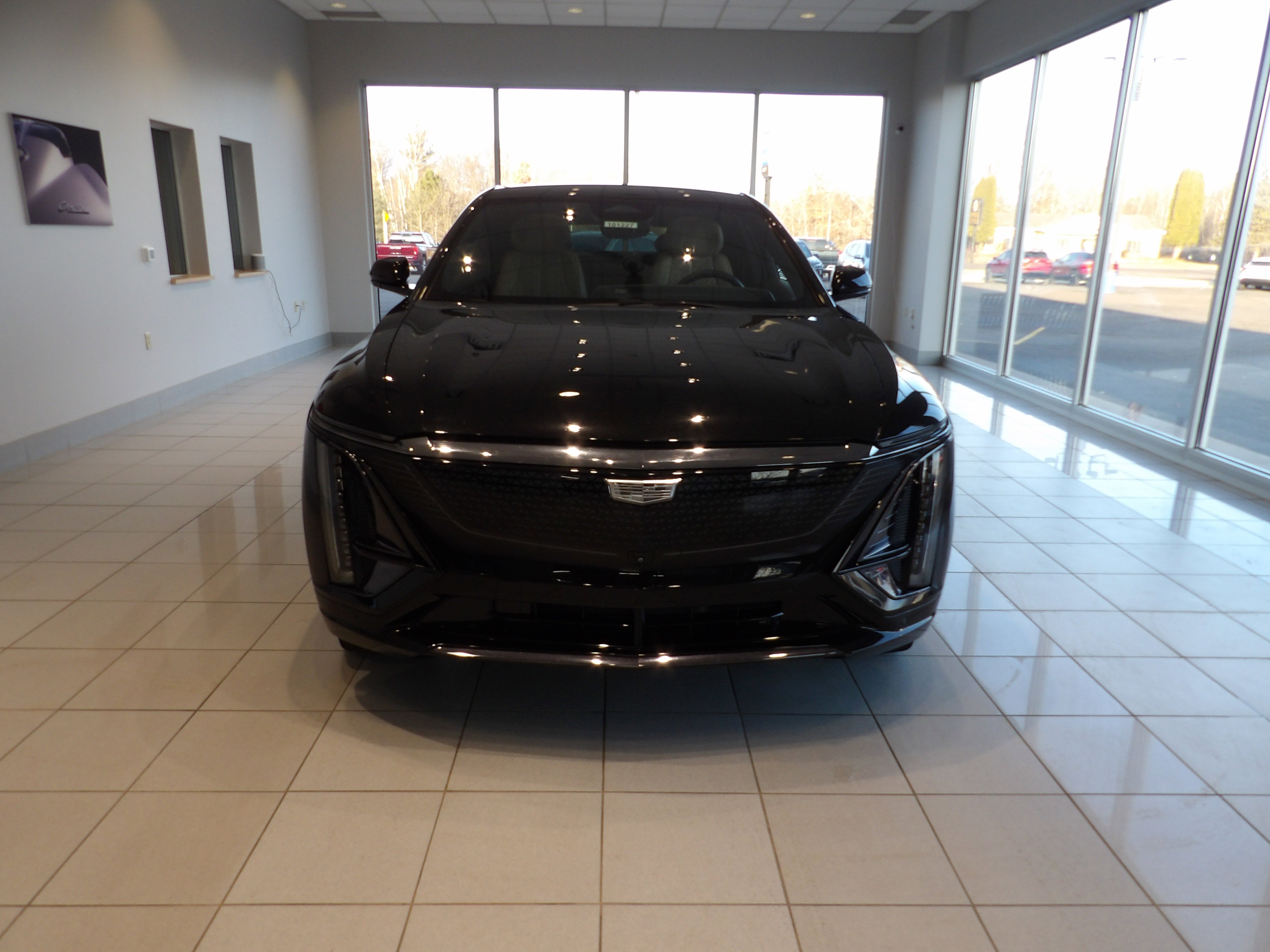 Used 2024 Cadillac LYRIQ Sport 3 with VIN 1GYKPWRL0RZ119142 for sale in Amery, WI