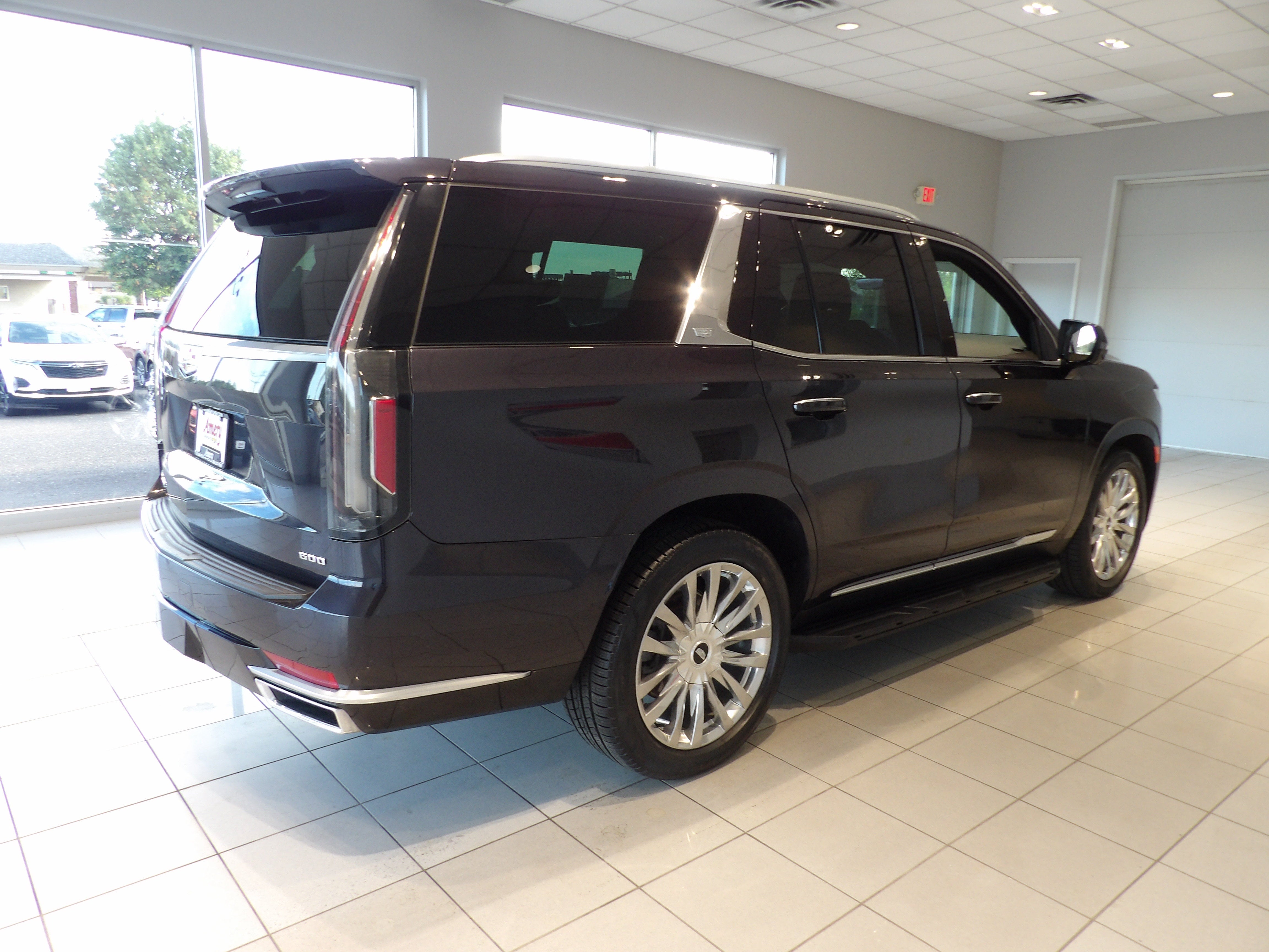 2022 Cadillac Escalade Premium Luxury