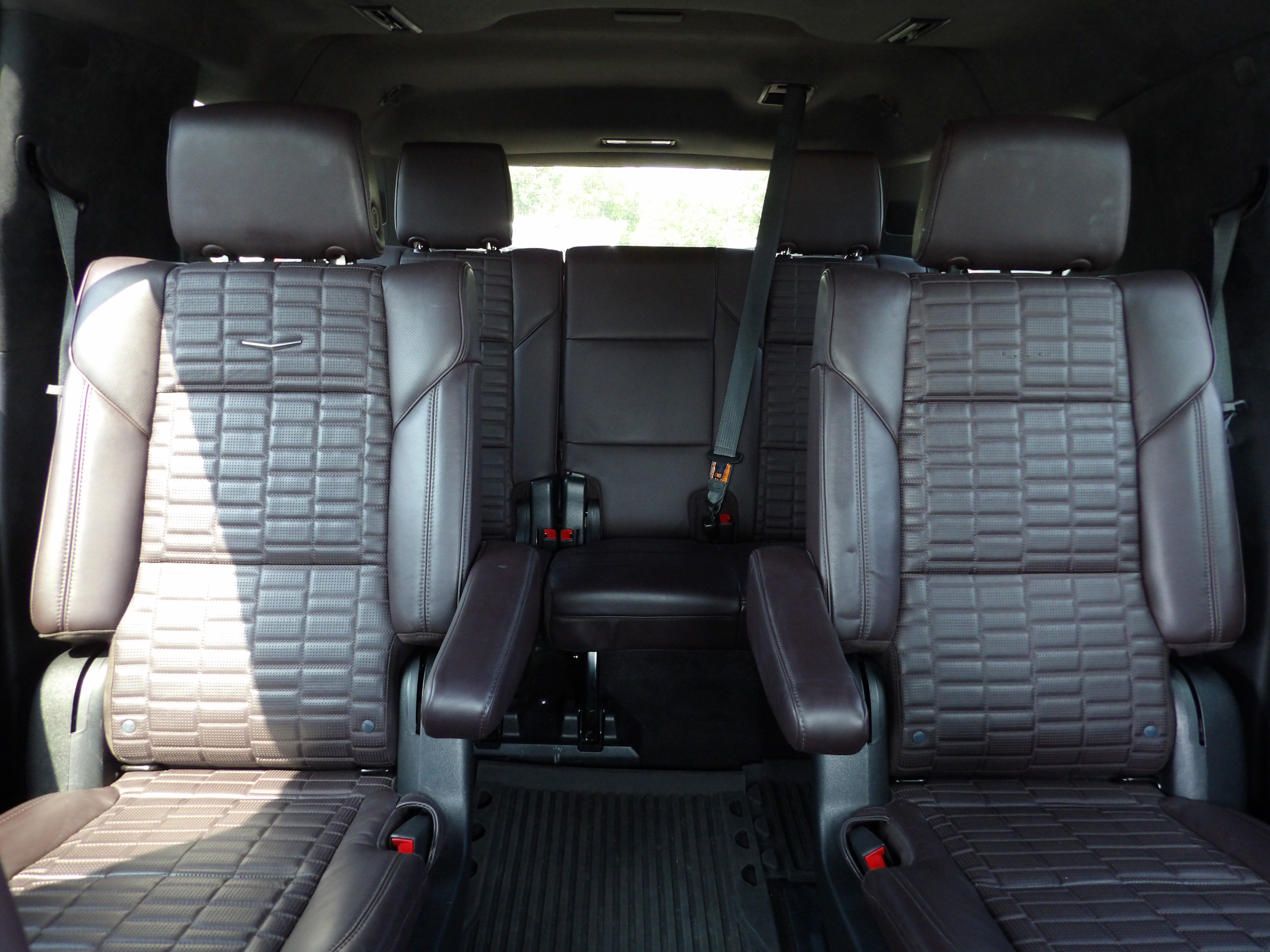 2023 Cadillac Escalade ESV Premium Luxury Platinum