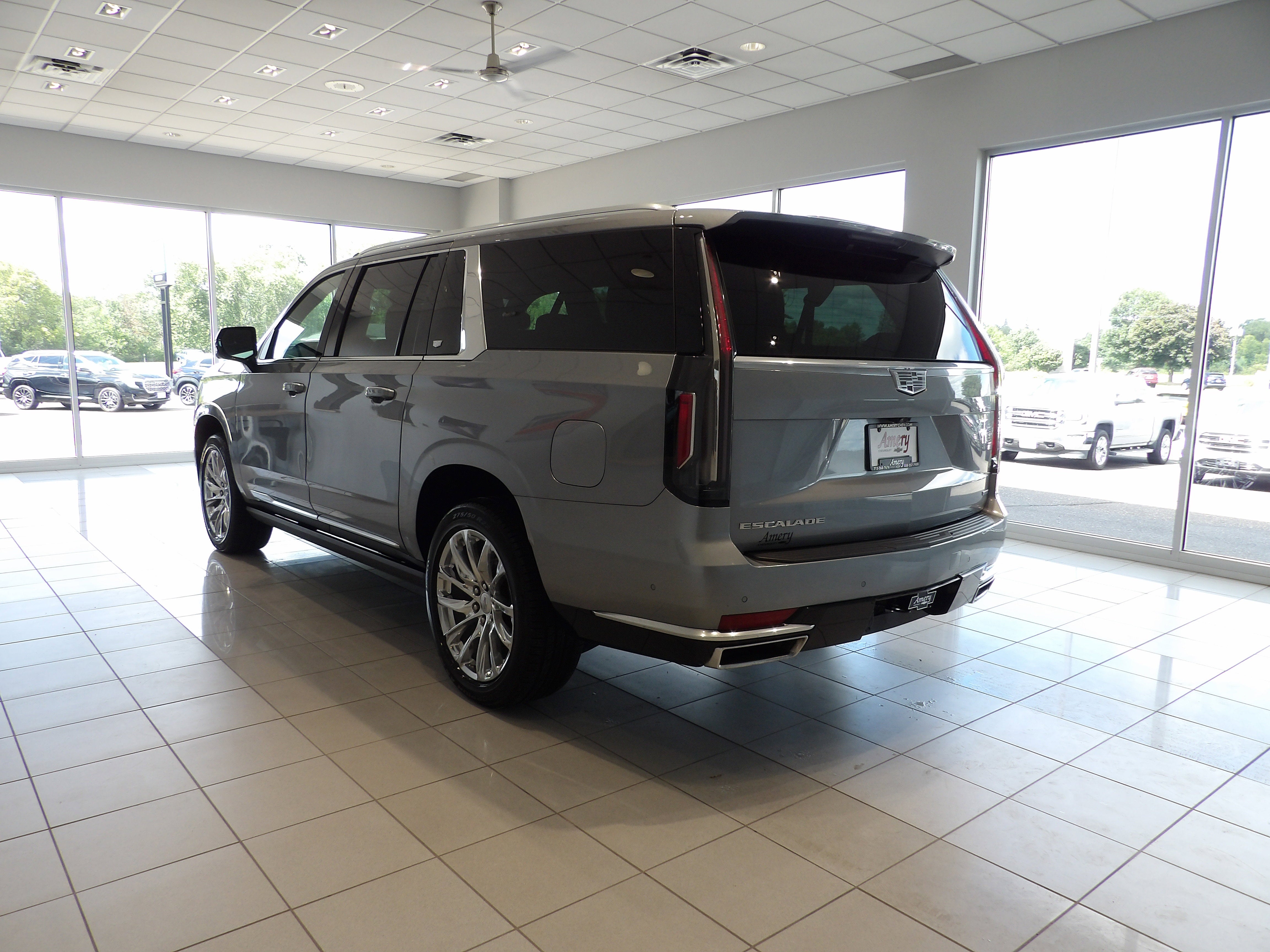 2023 Cadillac Escalade ESV Premium Luxury Platinum