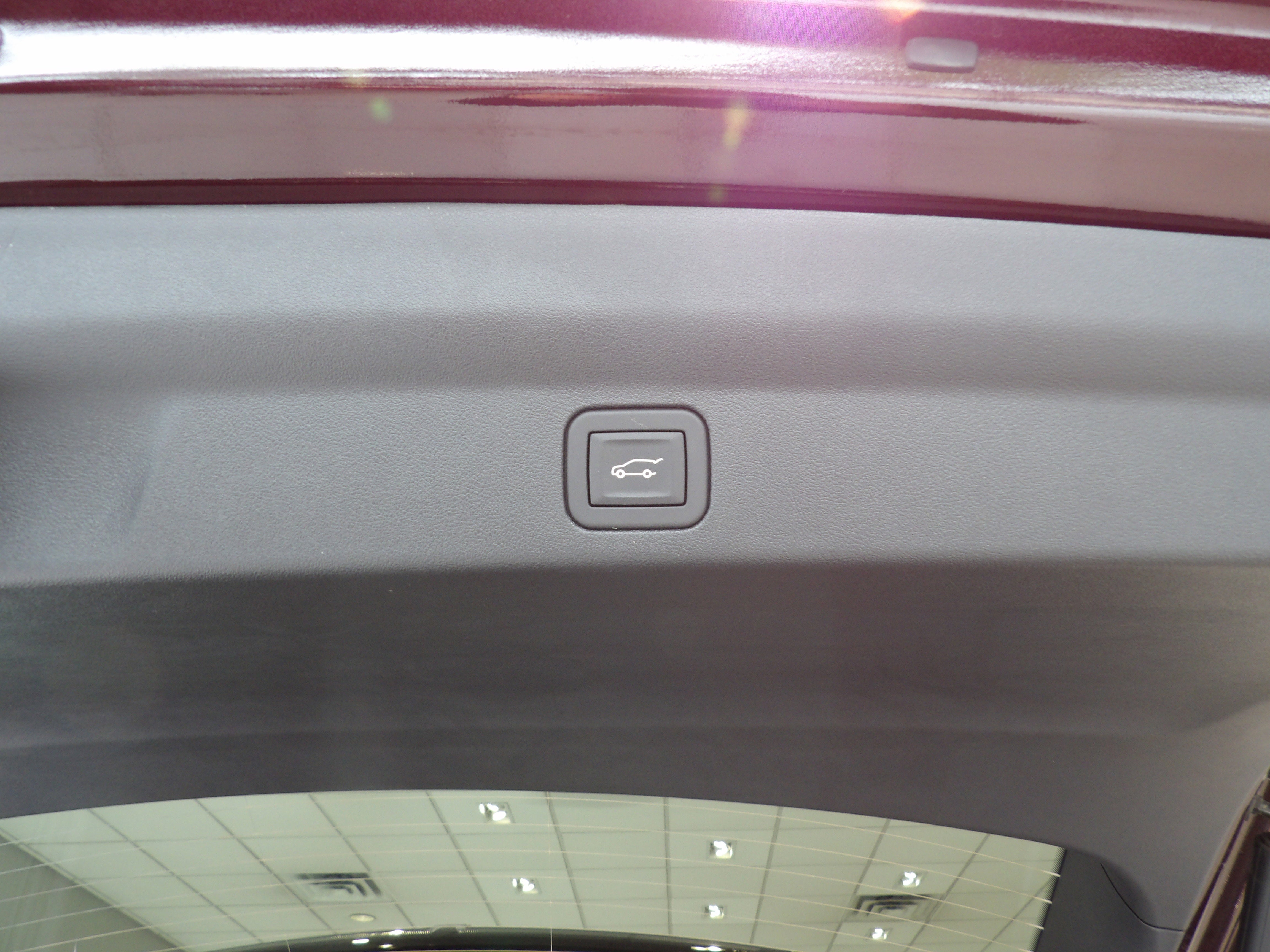 2025 Cadillac ESCALADE IQ Luxury 2