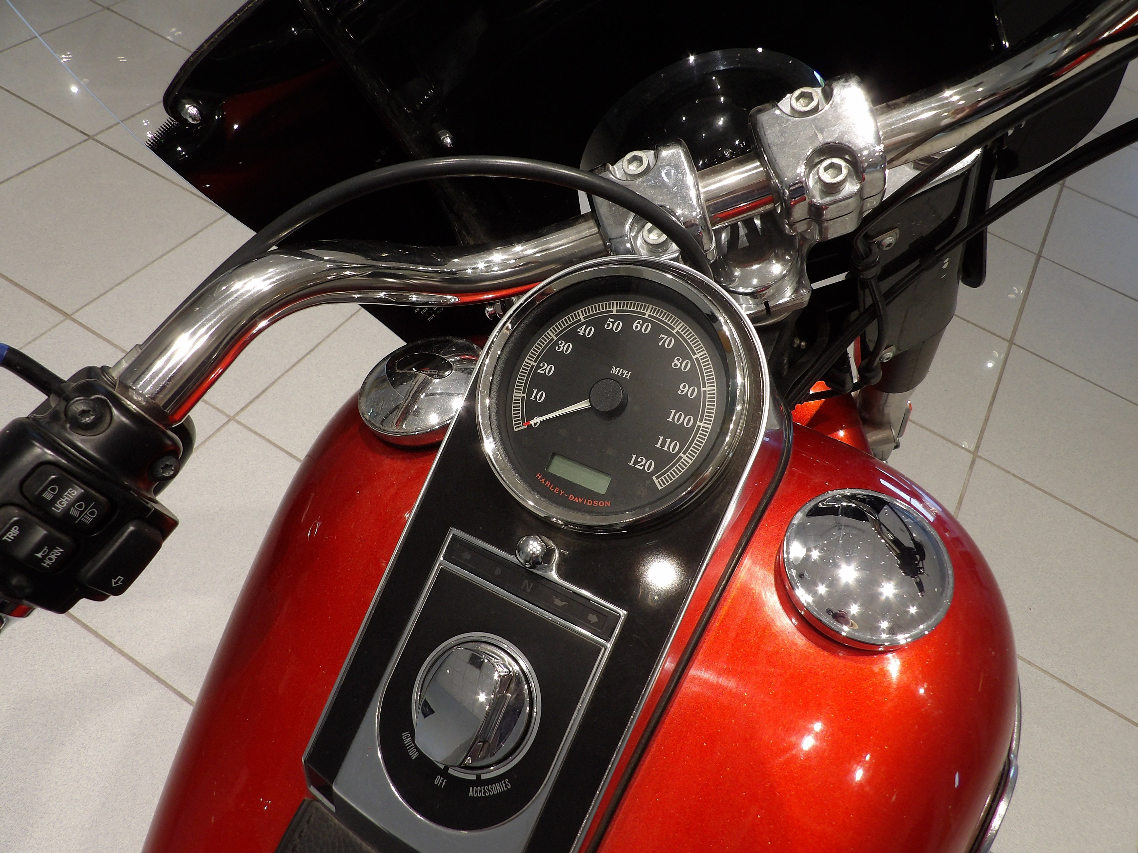 2013 HARLEY-DAVIDSON Flstfb NA