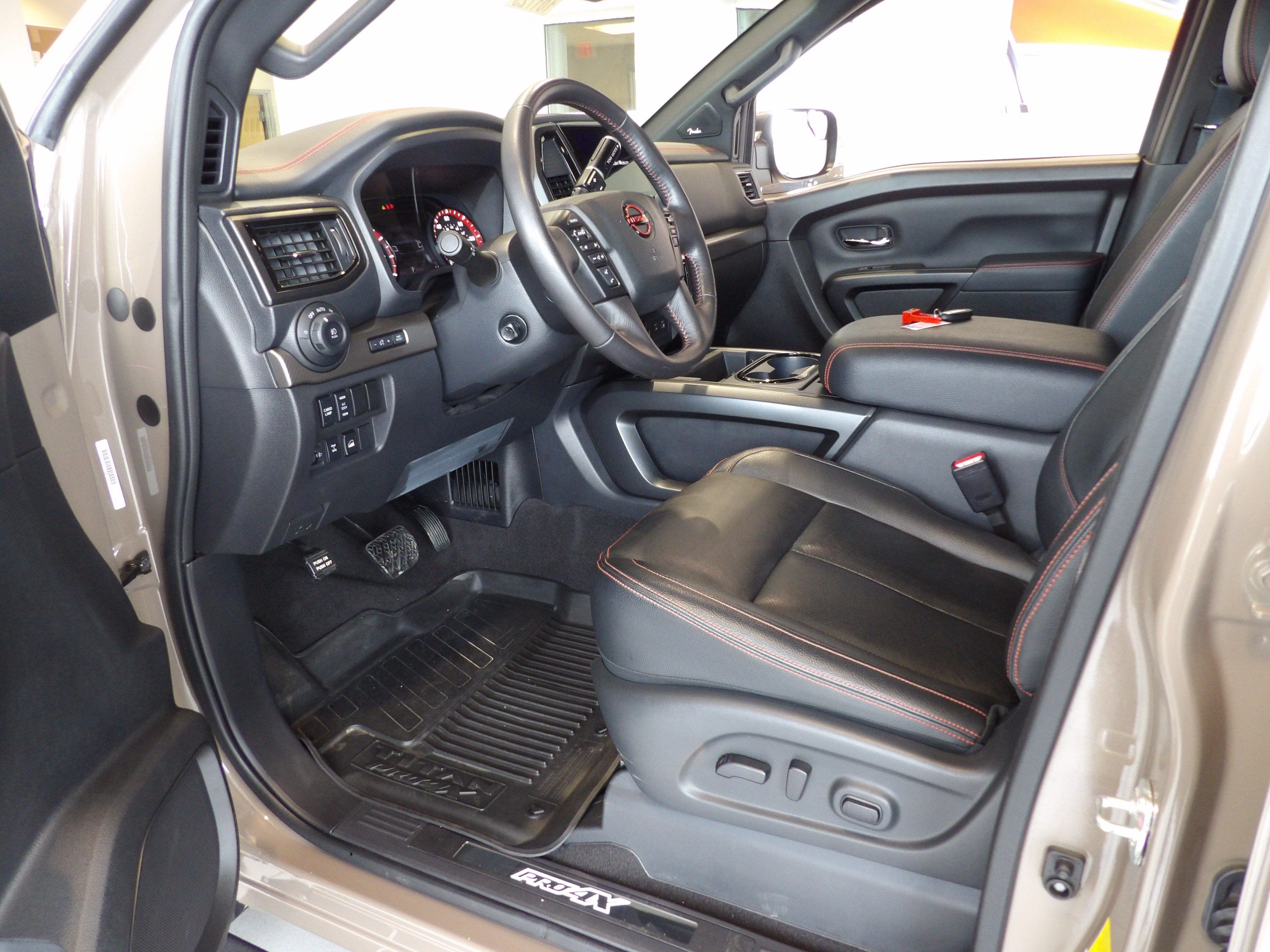 2024 Nissan Titan PRO-4X