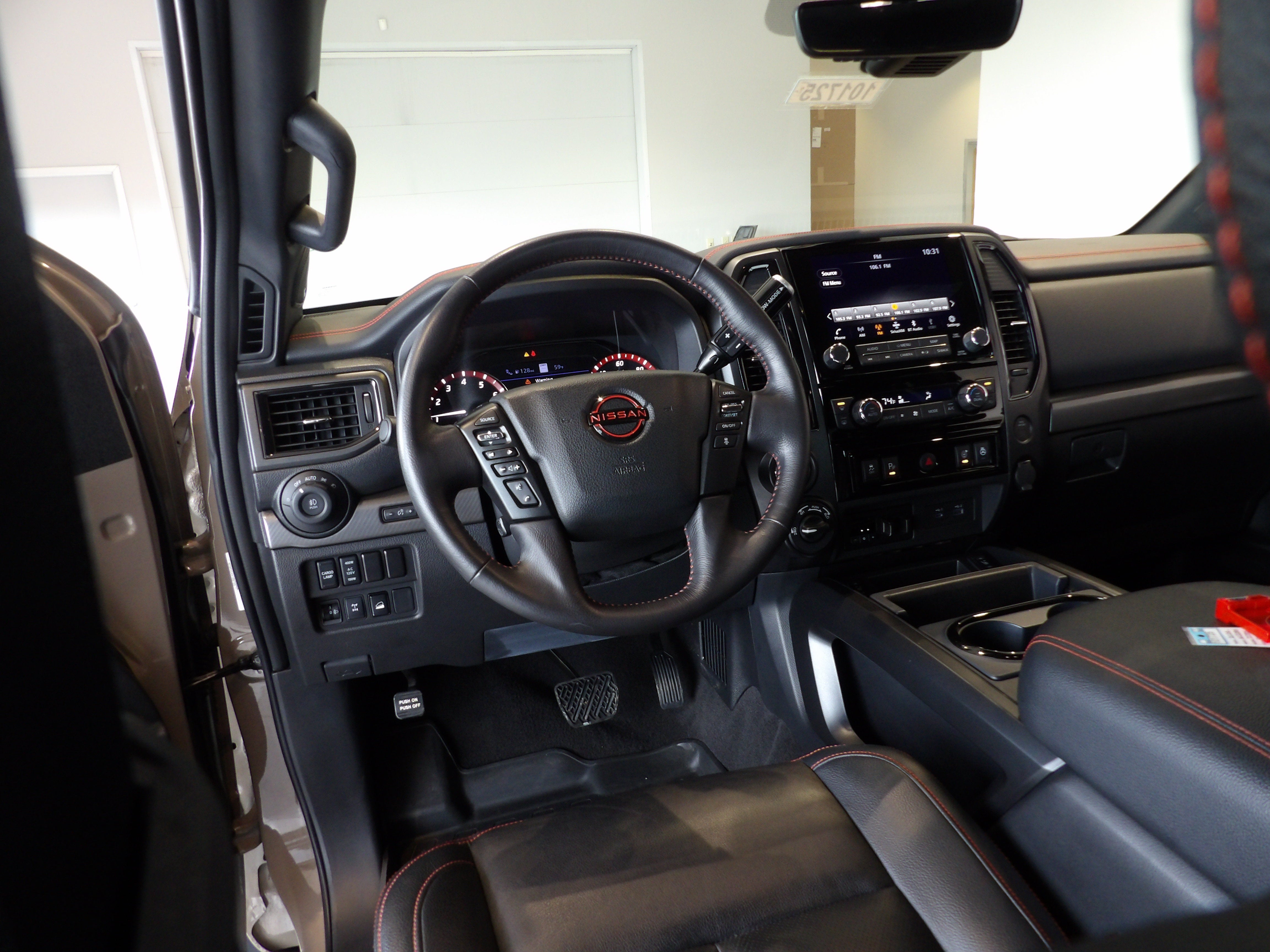 2024 Nissan Titan PRO-4X