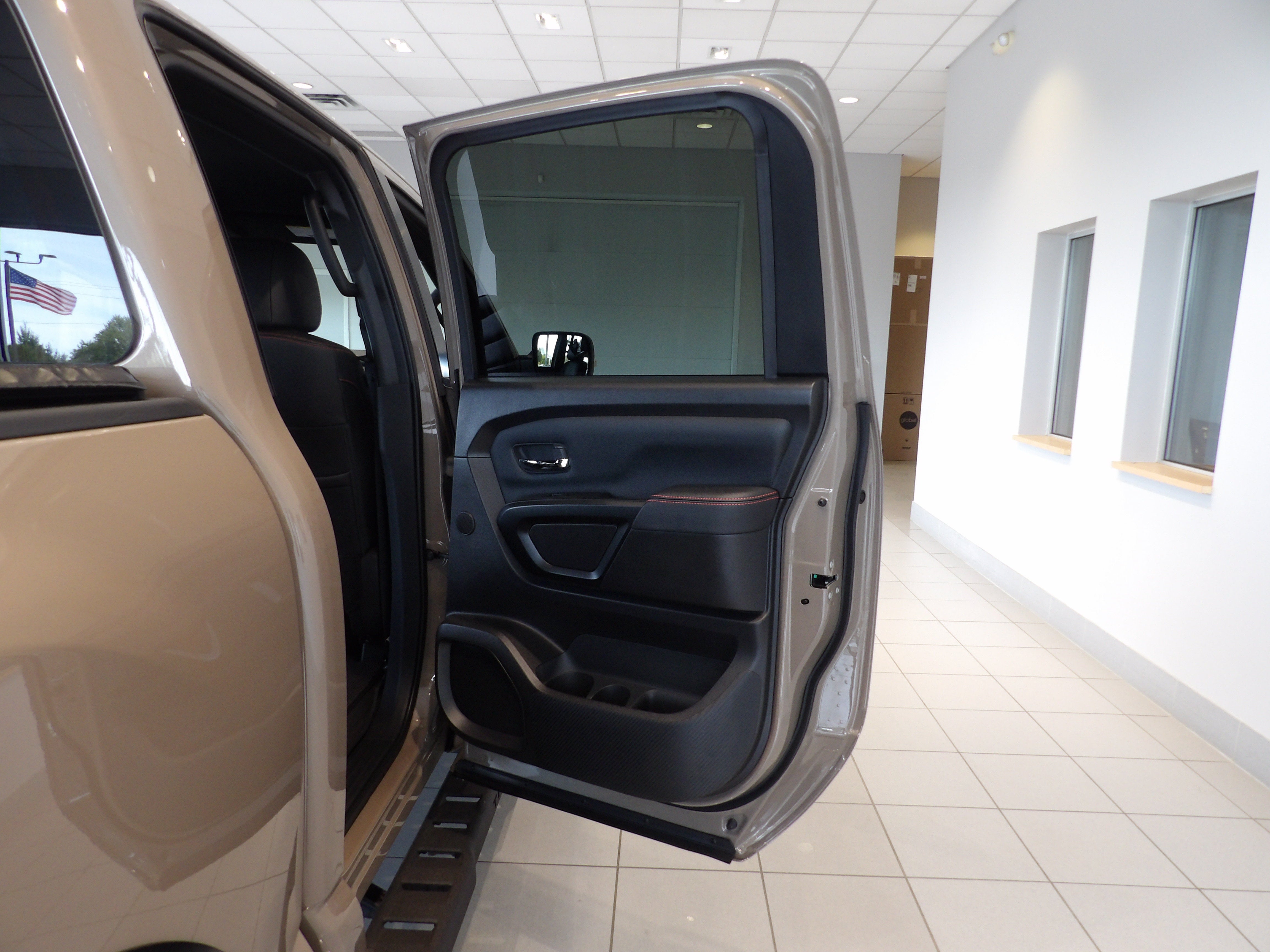 2024 Nissan Titan PRO-4X