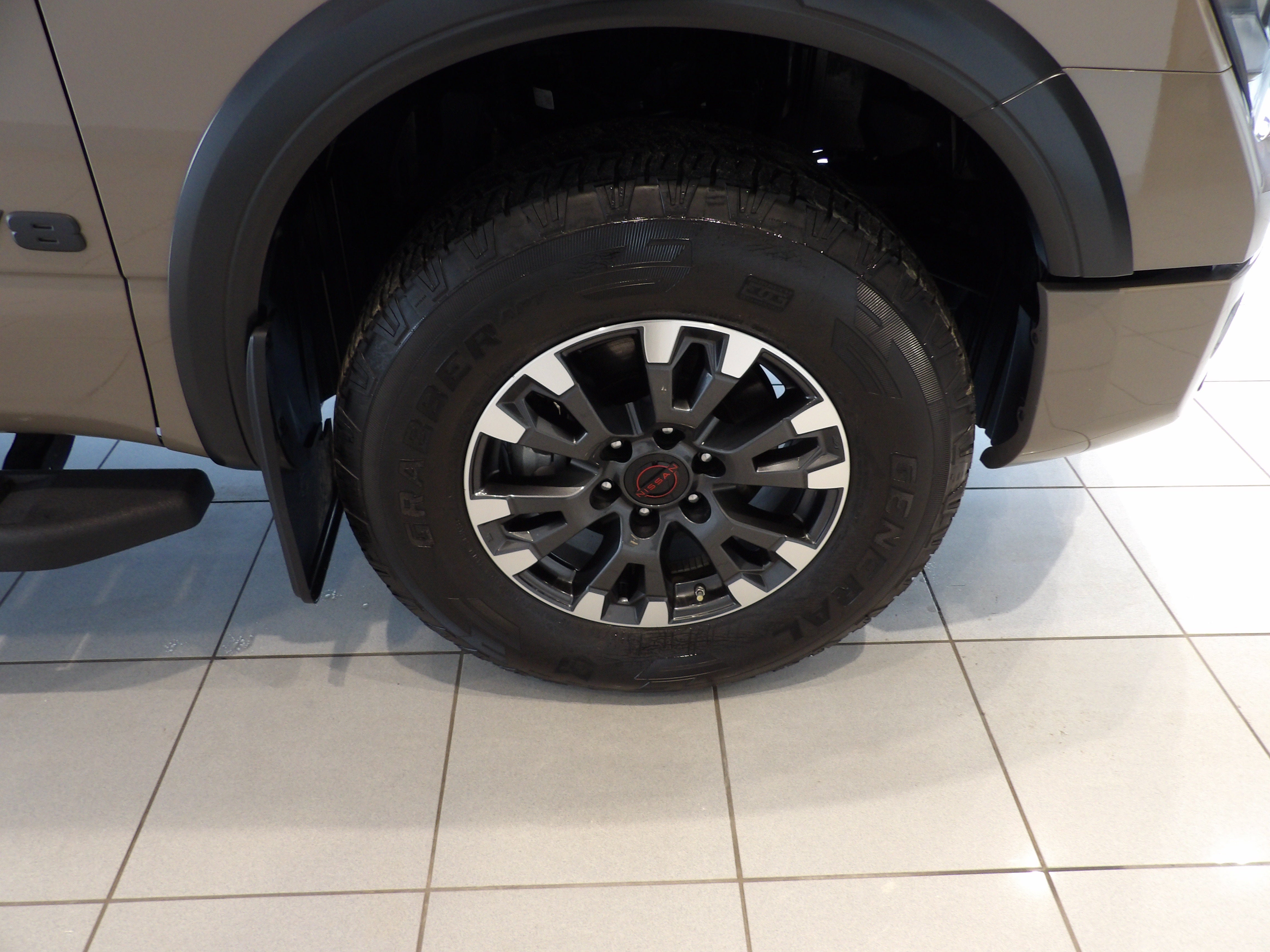 2024 Nissan Titan PRO-4X