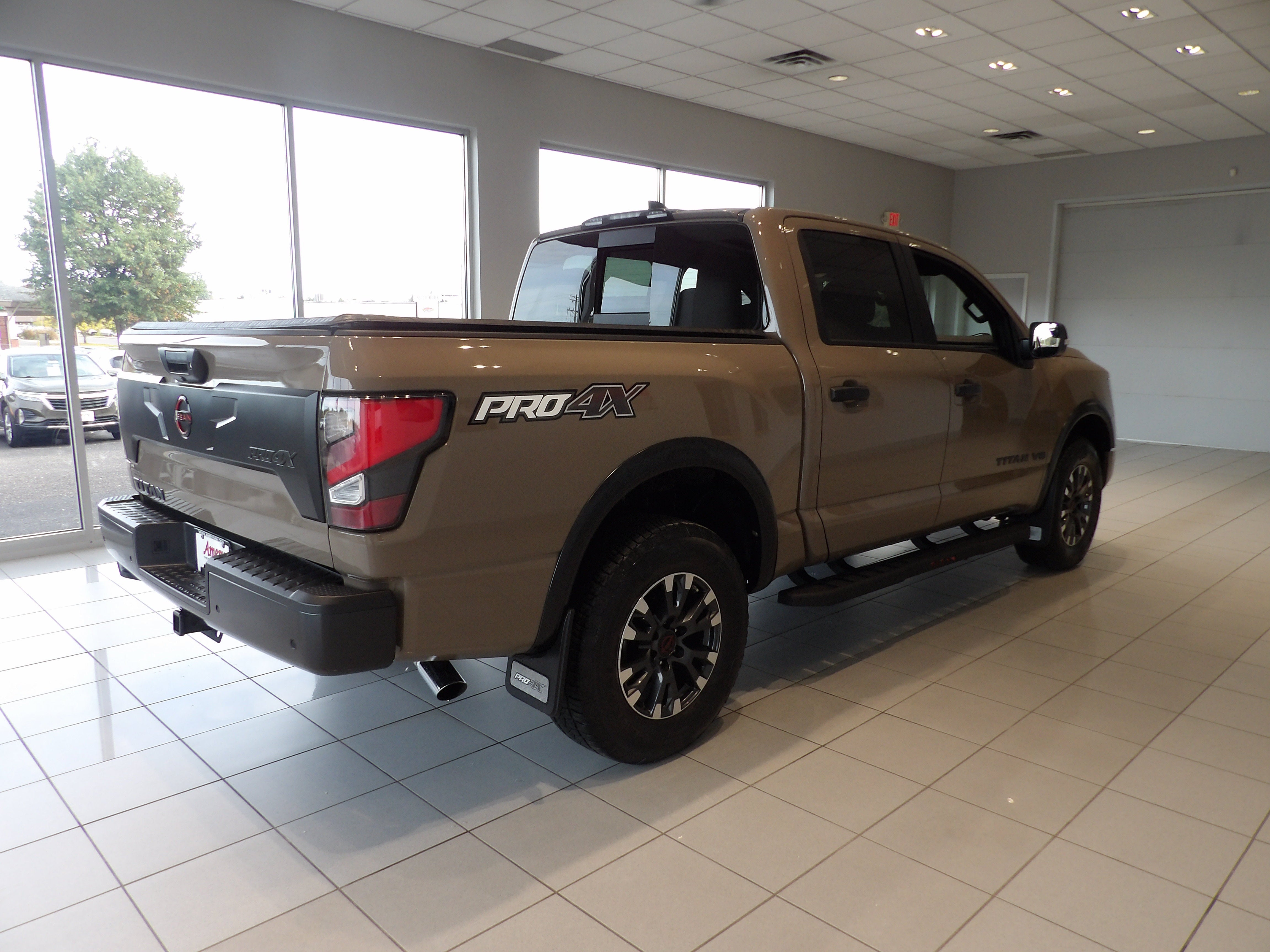 2024 Nissan Titan PRO-4X