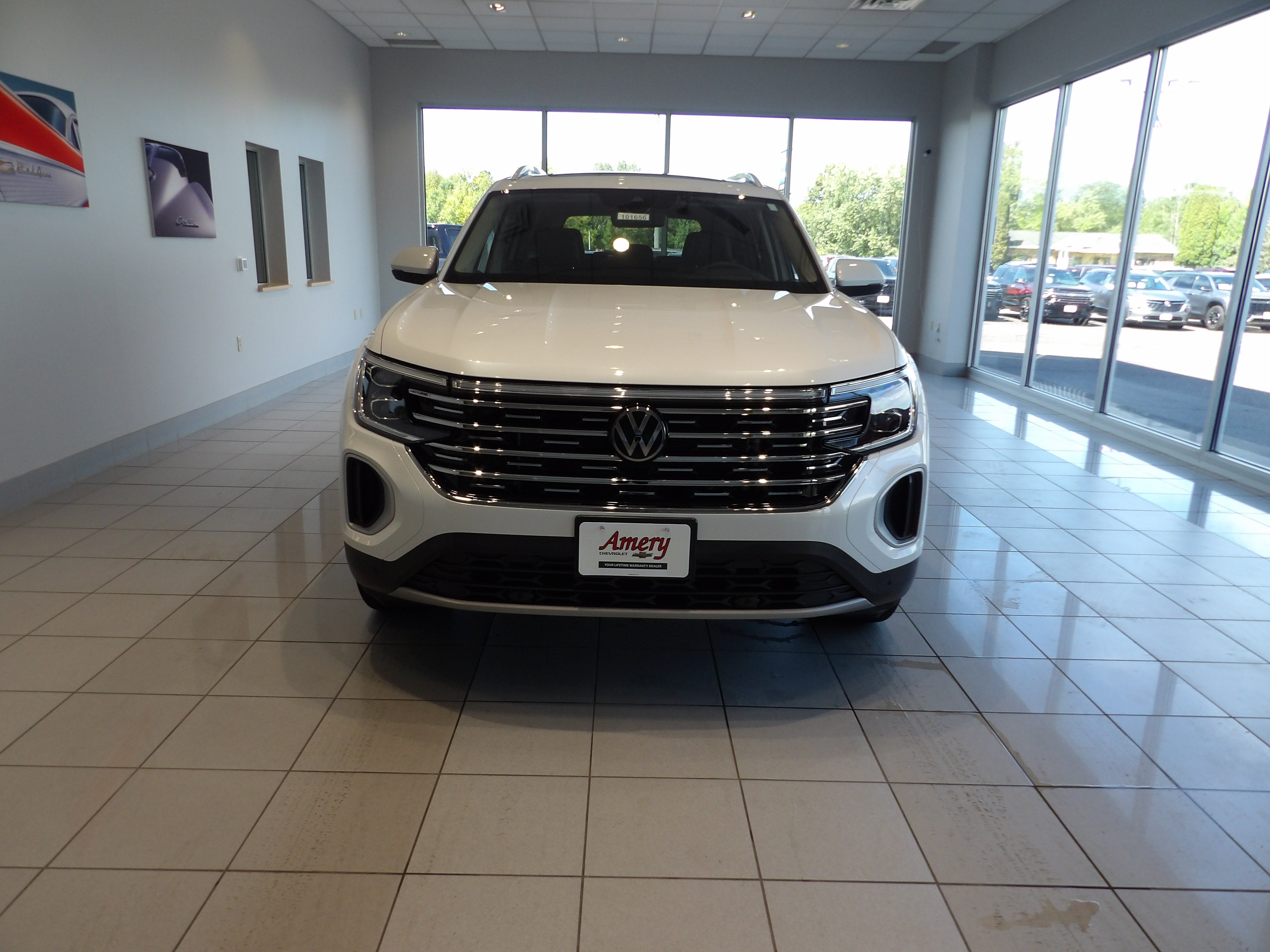 2024 Volkswagen Atlas 2.0T SEL