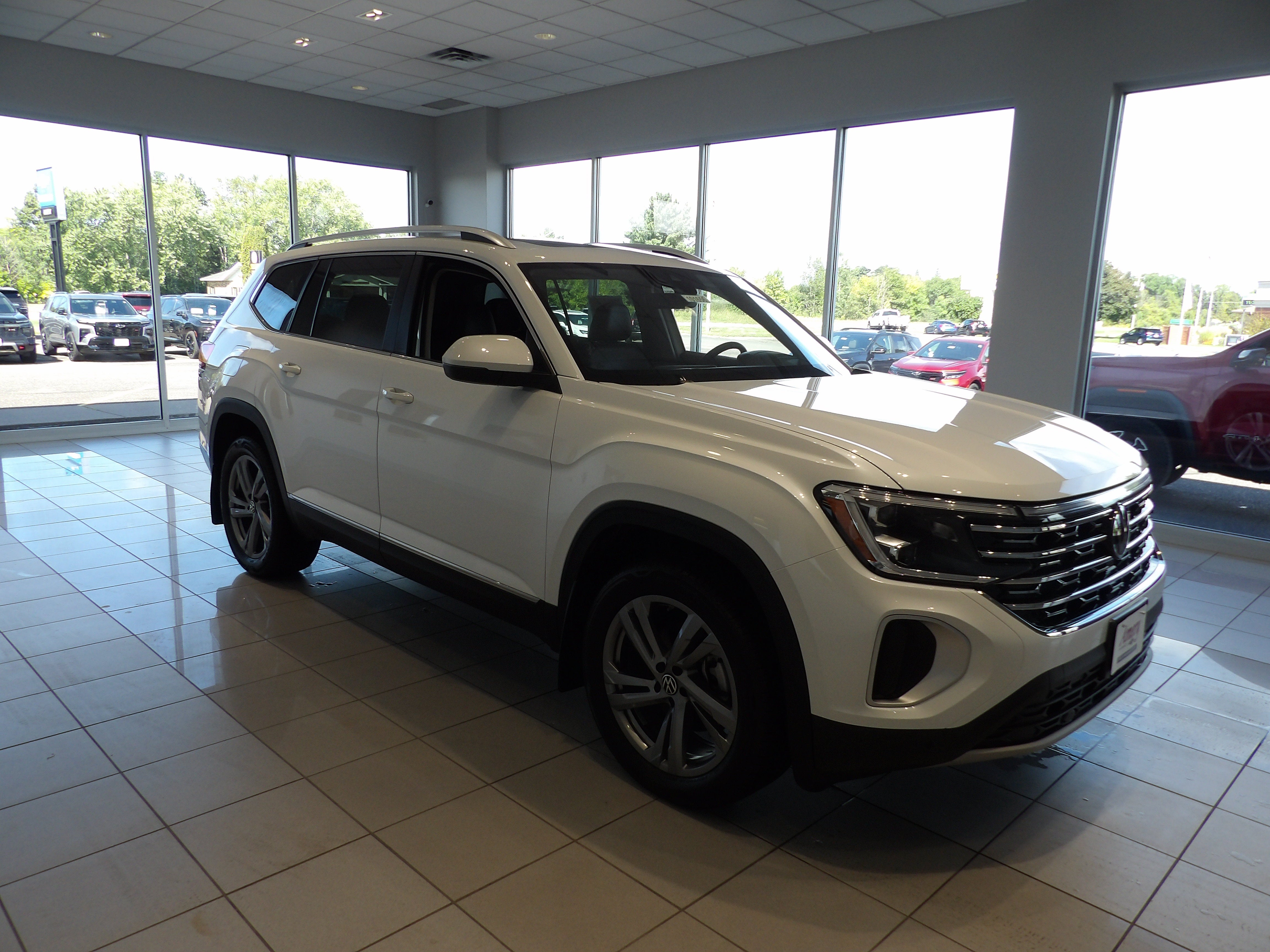 2024 Volkswagen Atlas 2.0T SEL