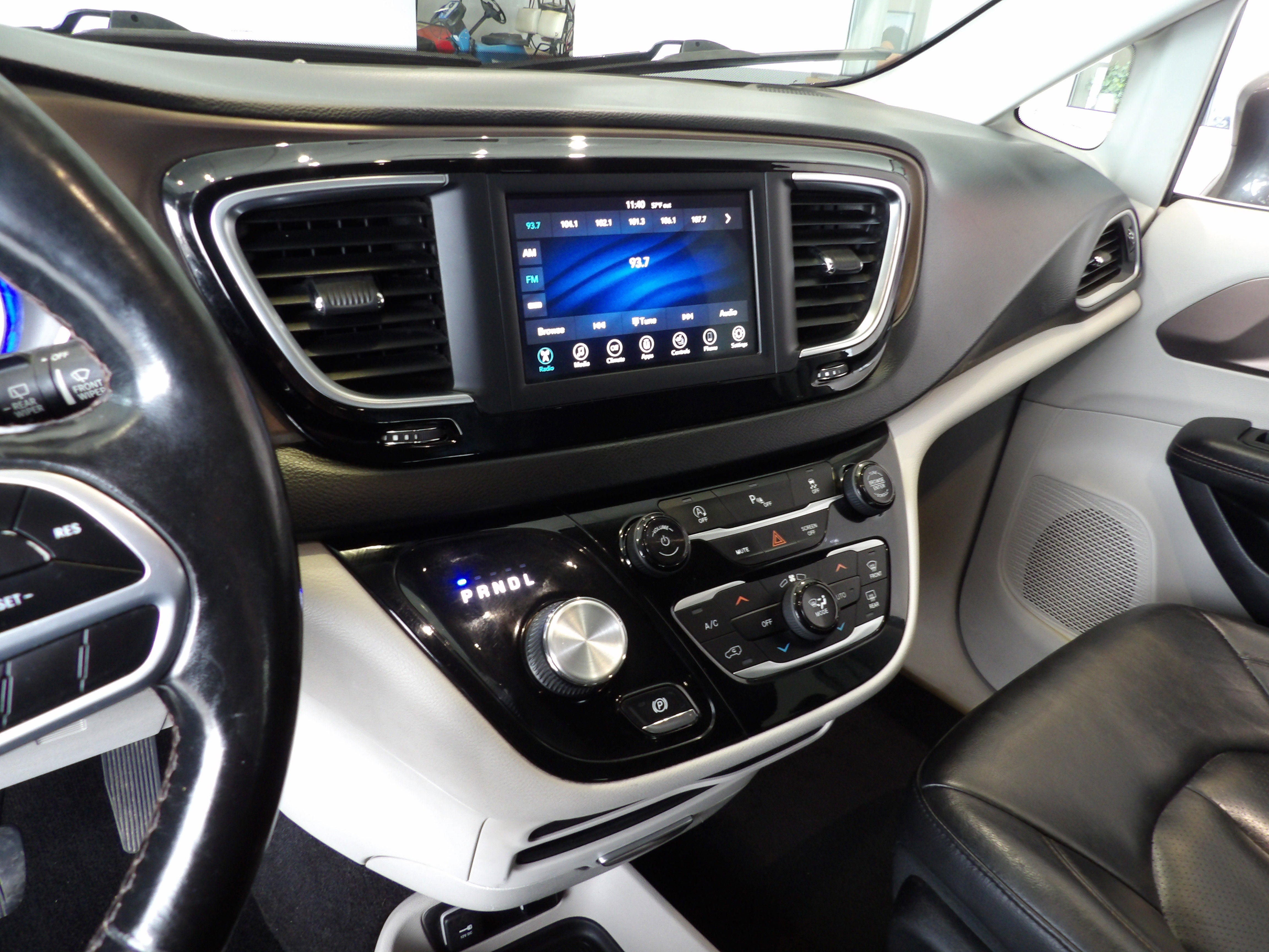 2019 Chrysler Pacifica Touring L