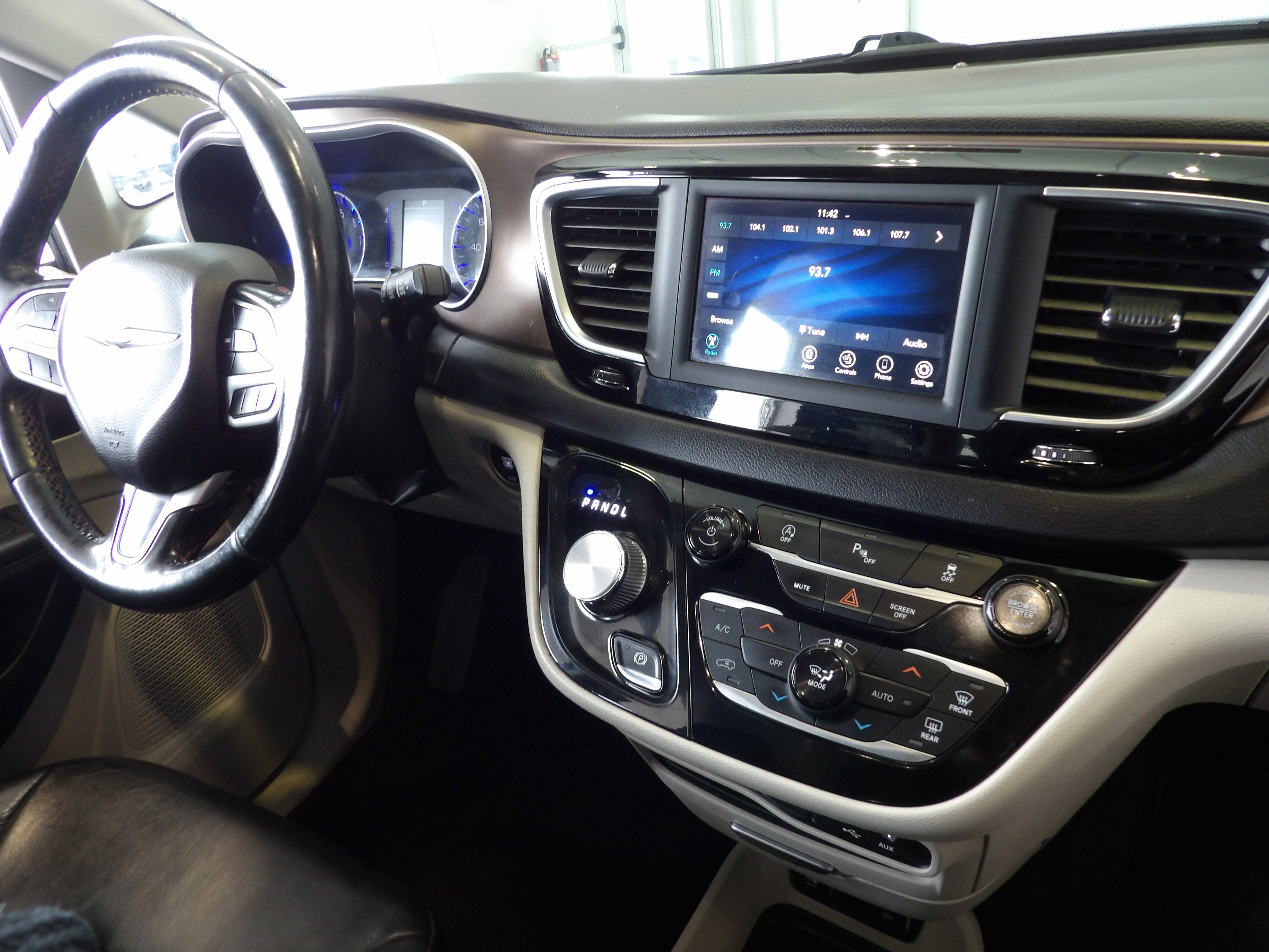 2019 Chrysler Pacifica Touring L