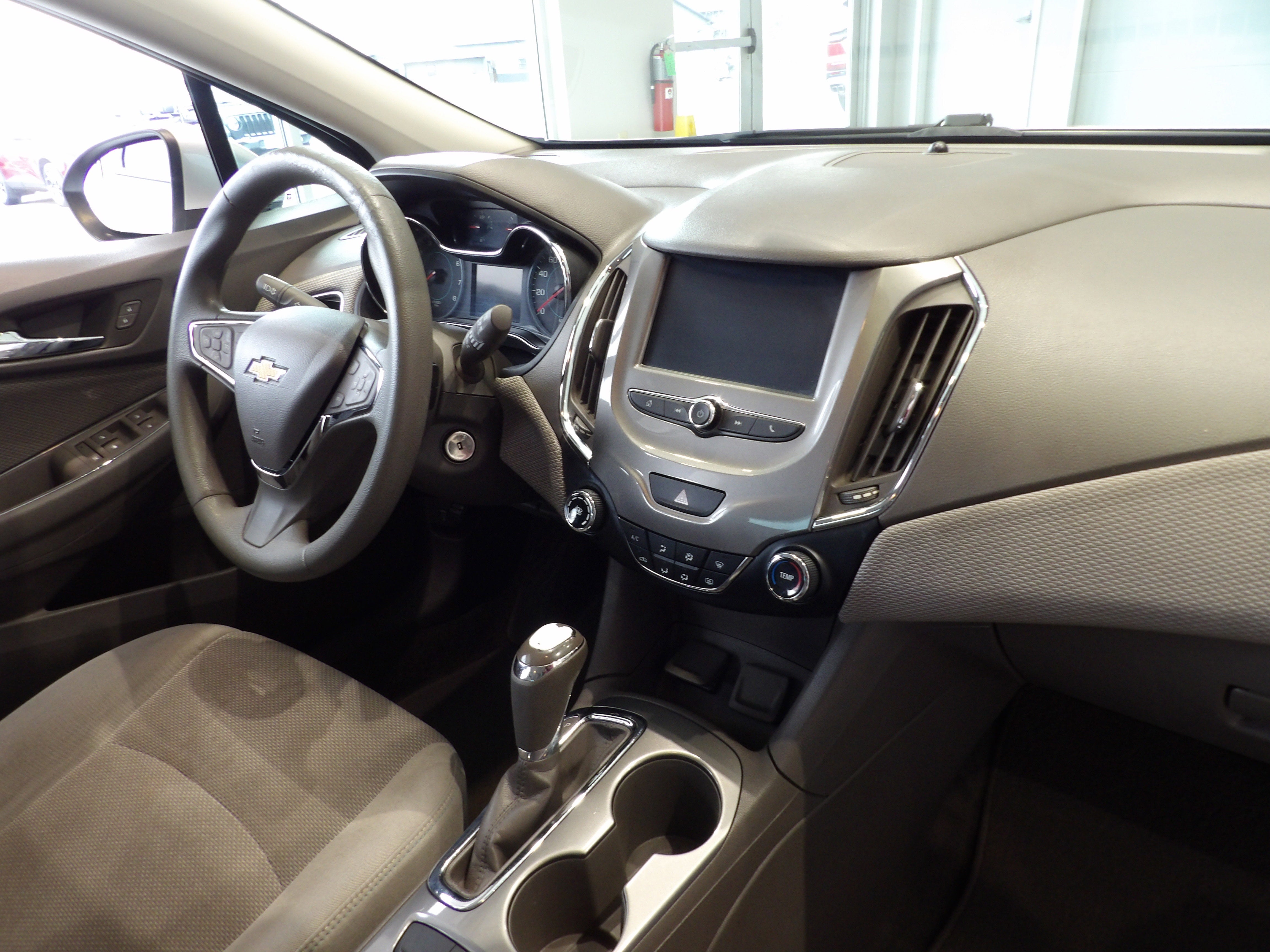 2018 Chevrolet Cruze LT