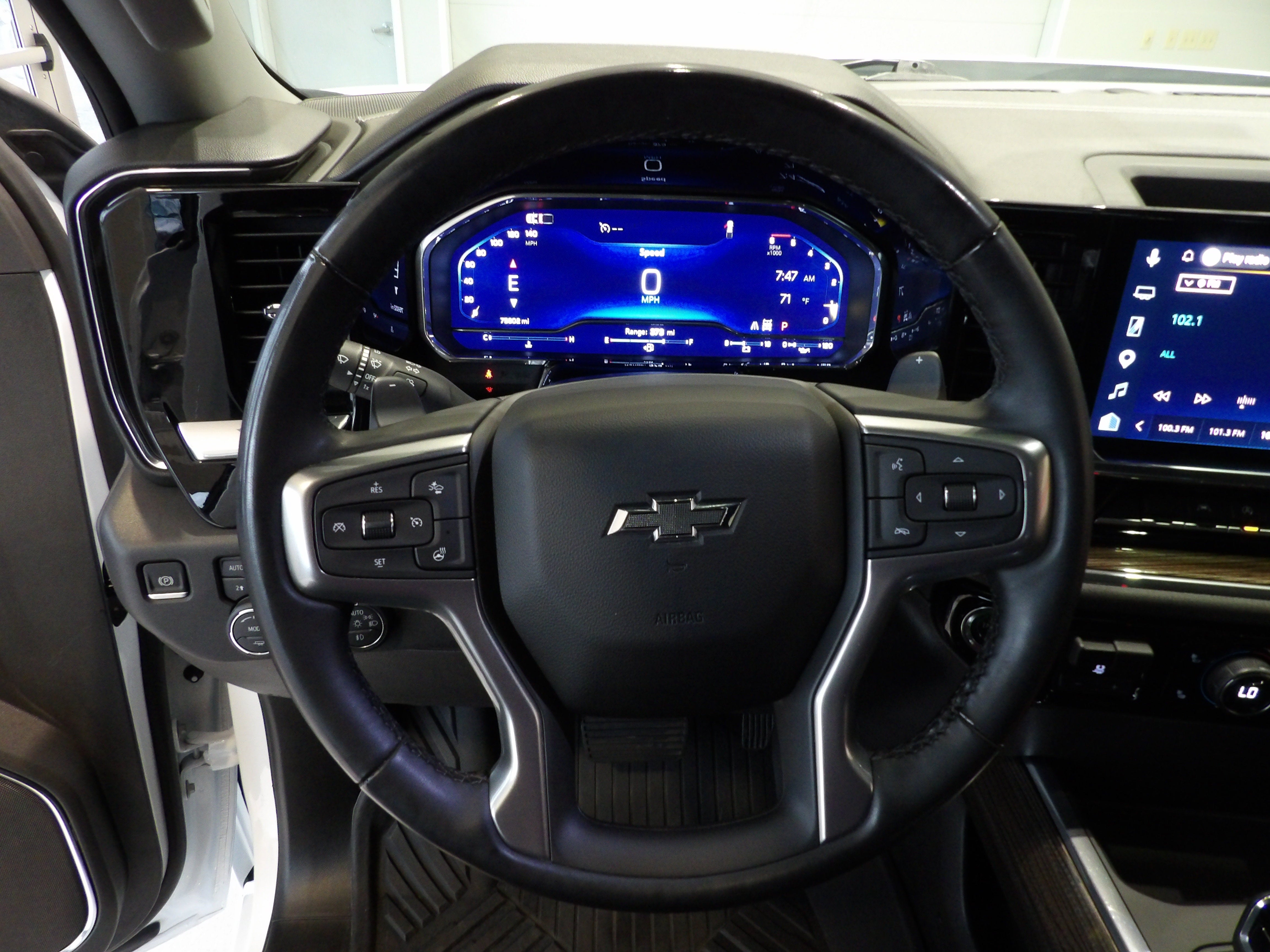 2025 Chevrolet Silverado 1500 RST