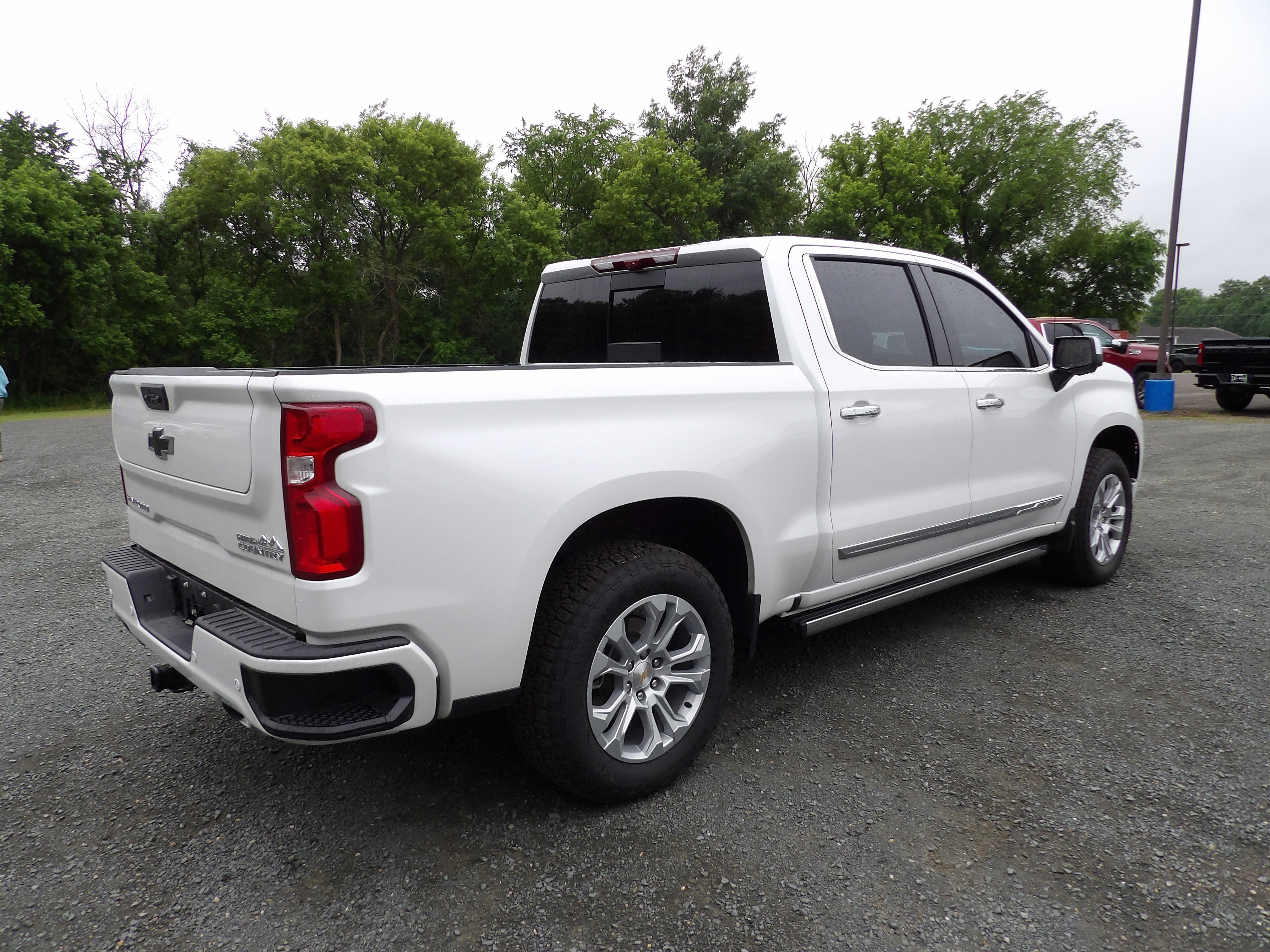 2025 Chevrolet Silverado 1500 High Country