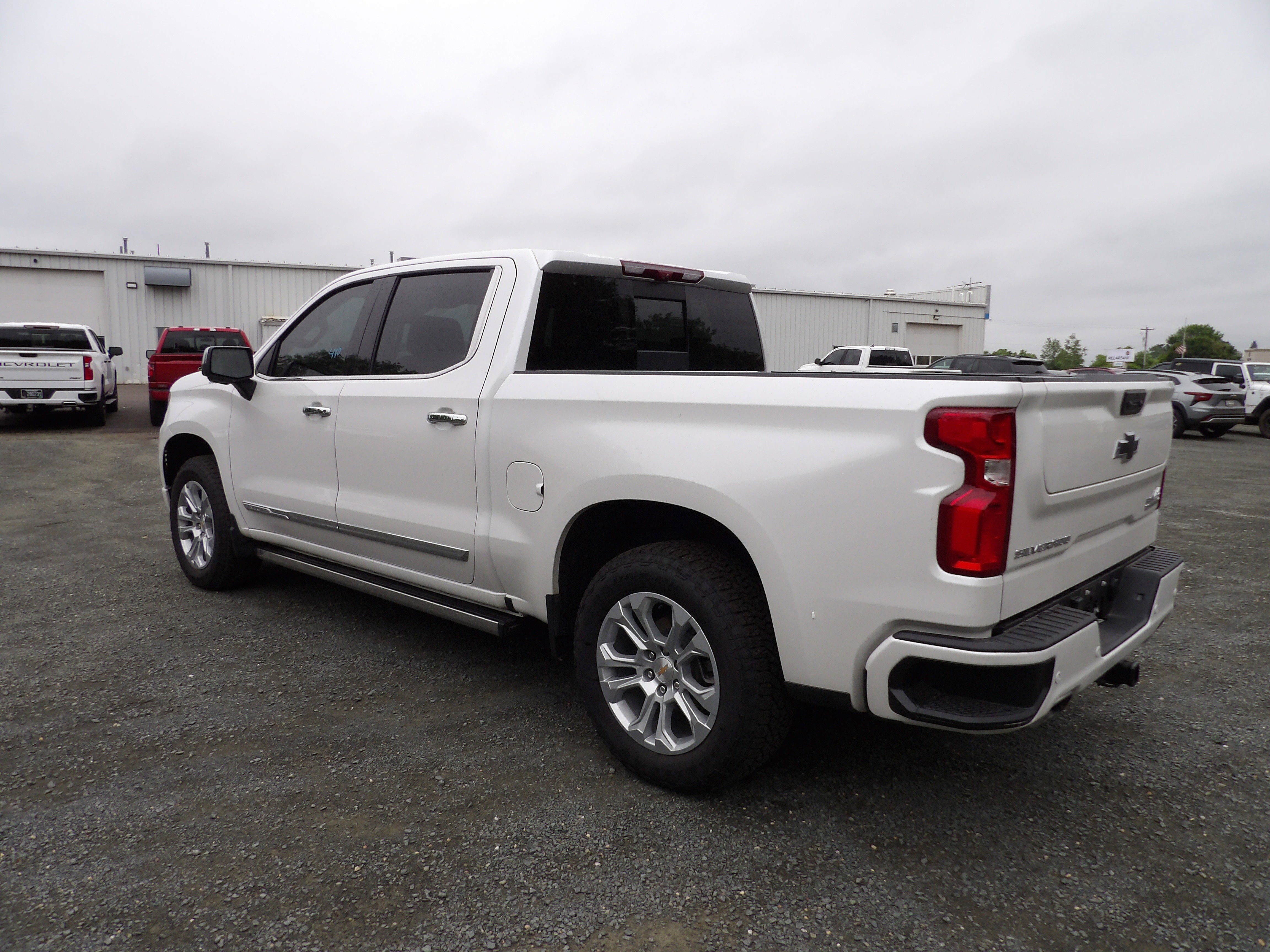 2025 Chevrolet Silverado 1500 High Country