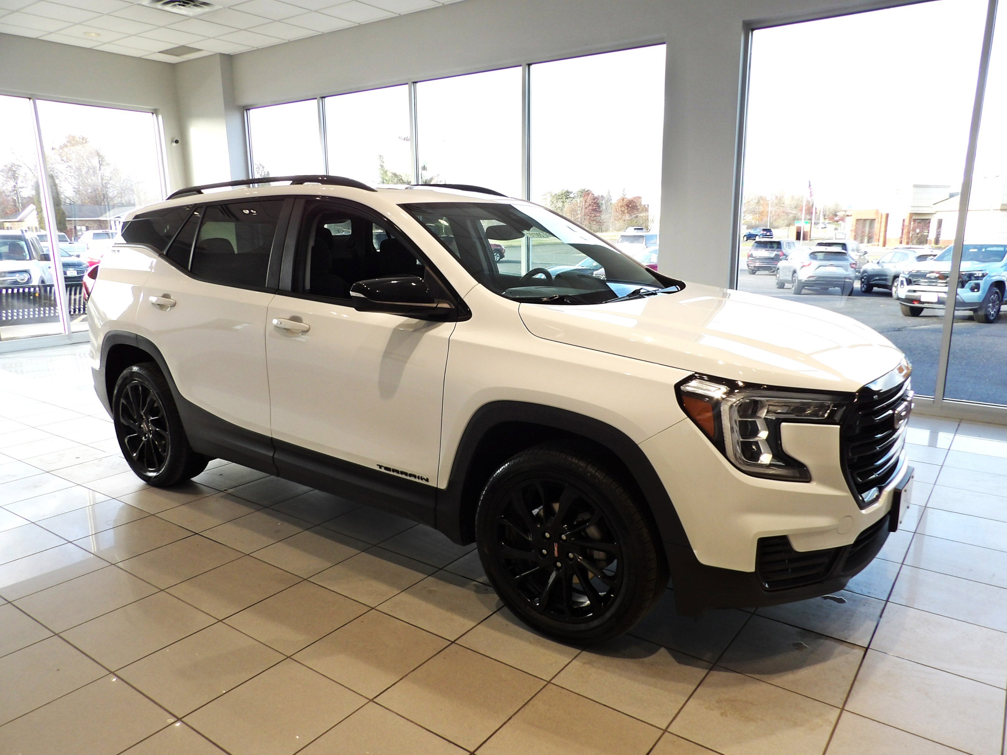 2024 GMC Terrain SLE