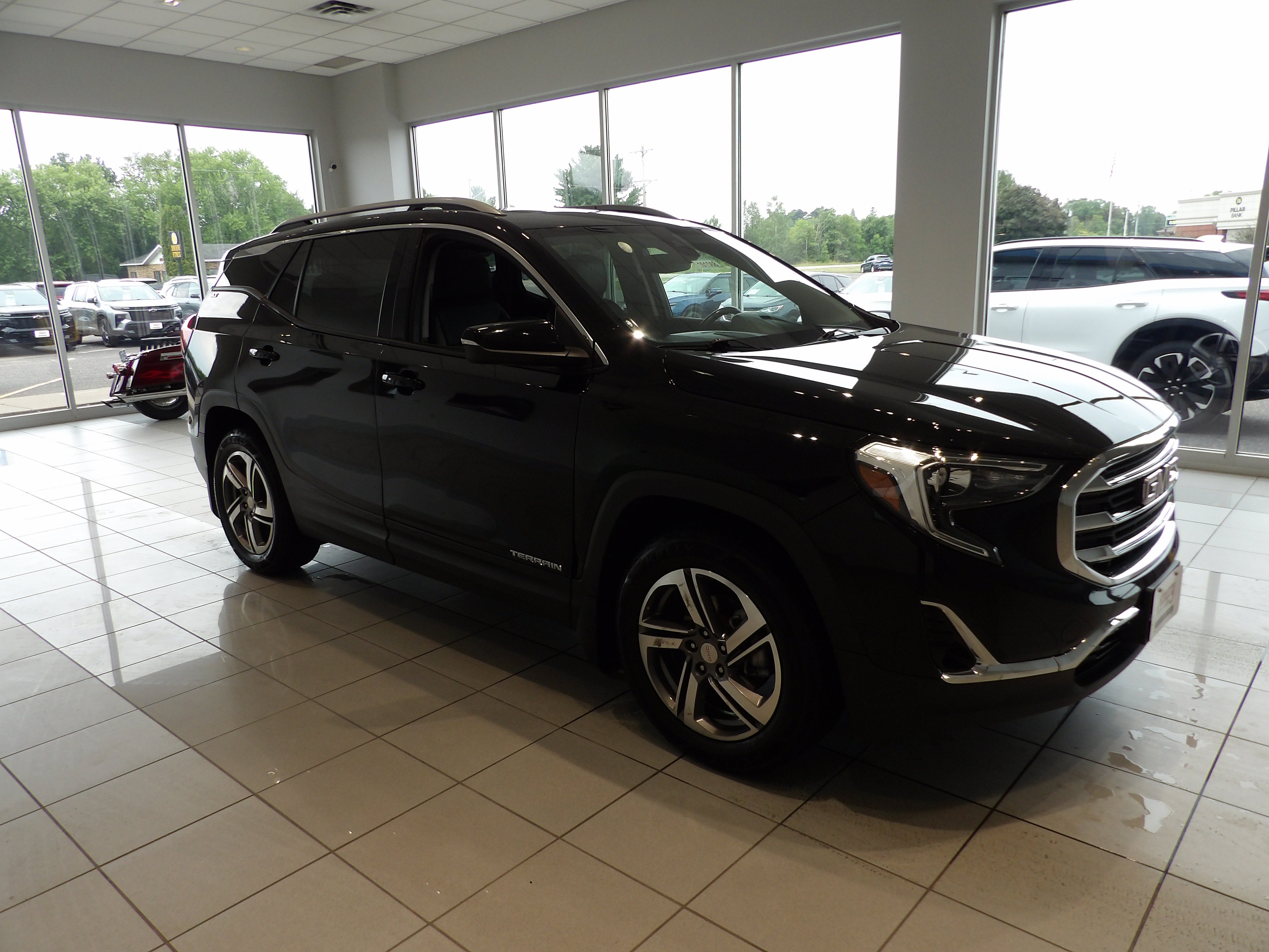 2021 GMC Terrain SLT
