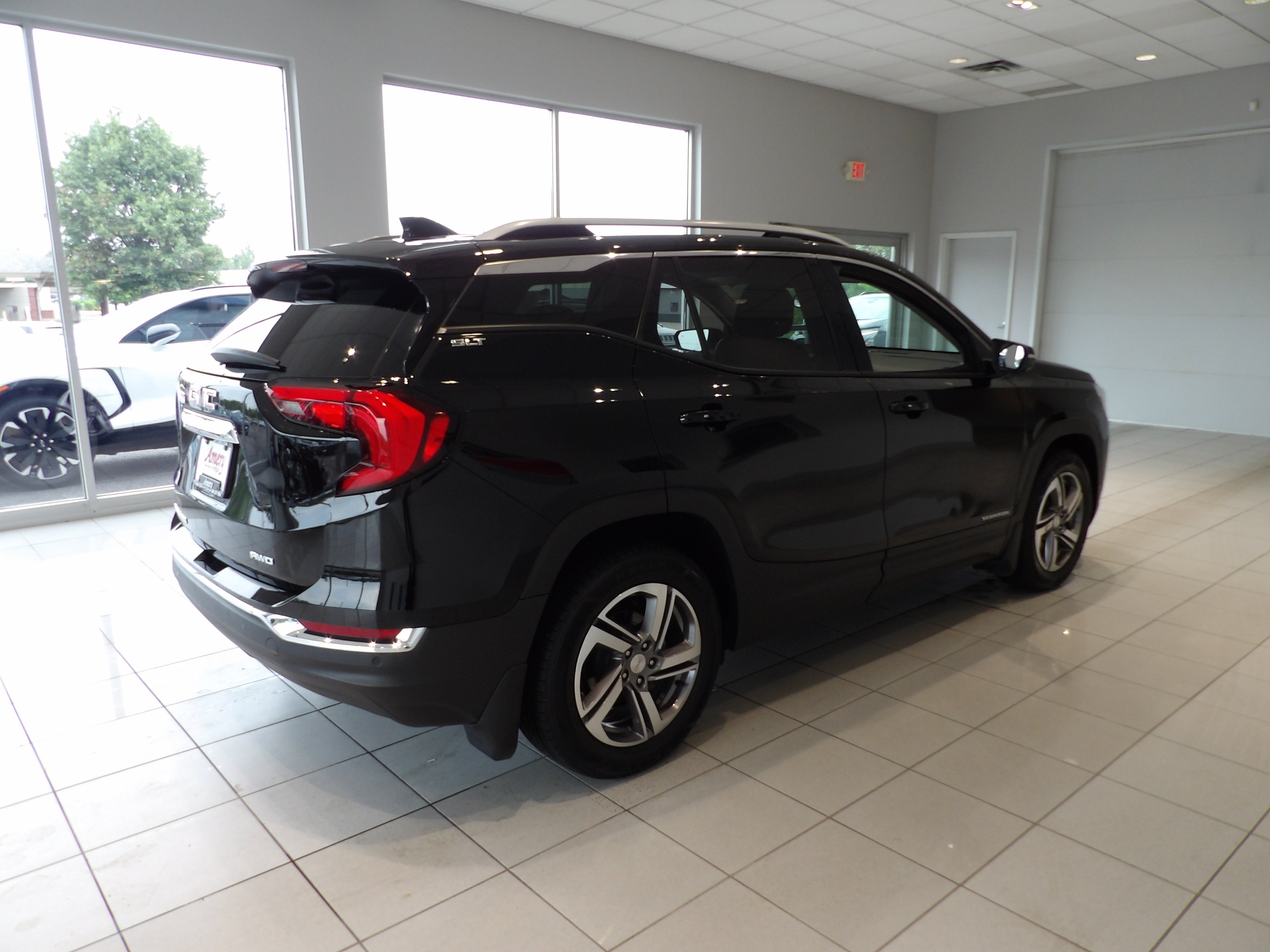 2021 GMC Terrain SLT