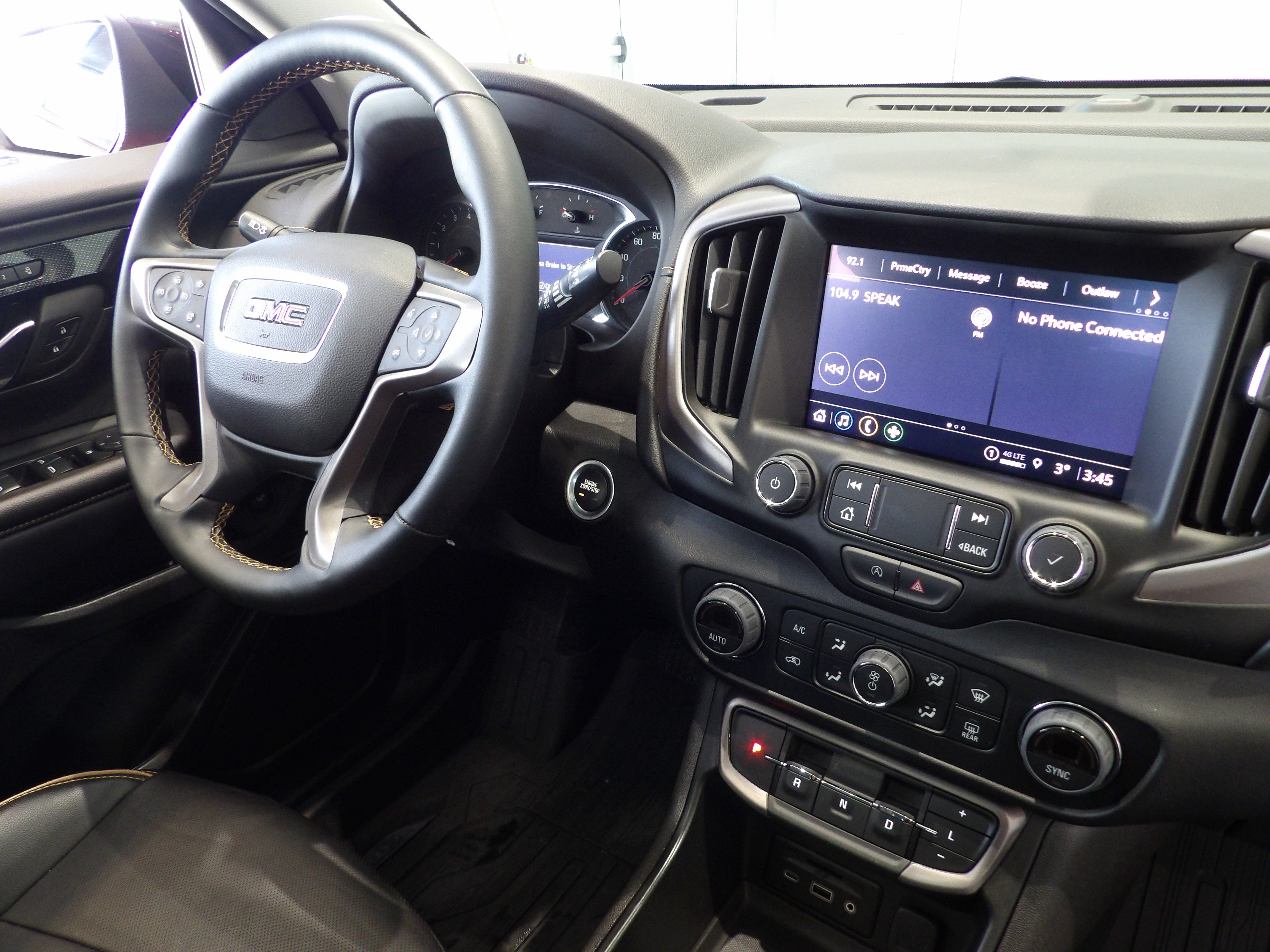 2024 GMC Terrain AT4