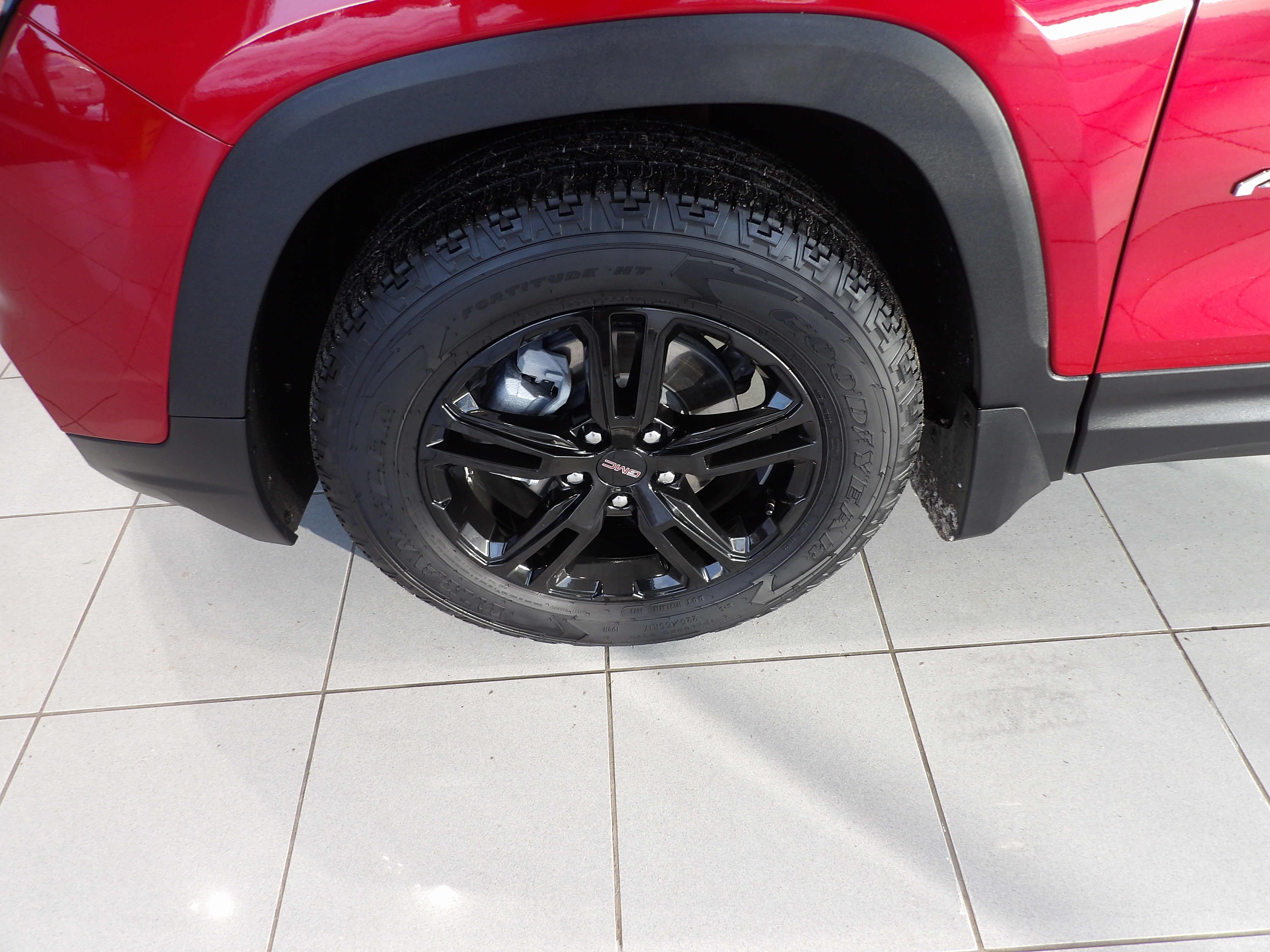 2024 GMC Terrain AT4