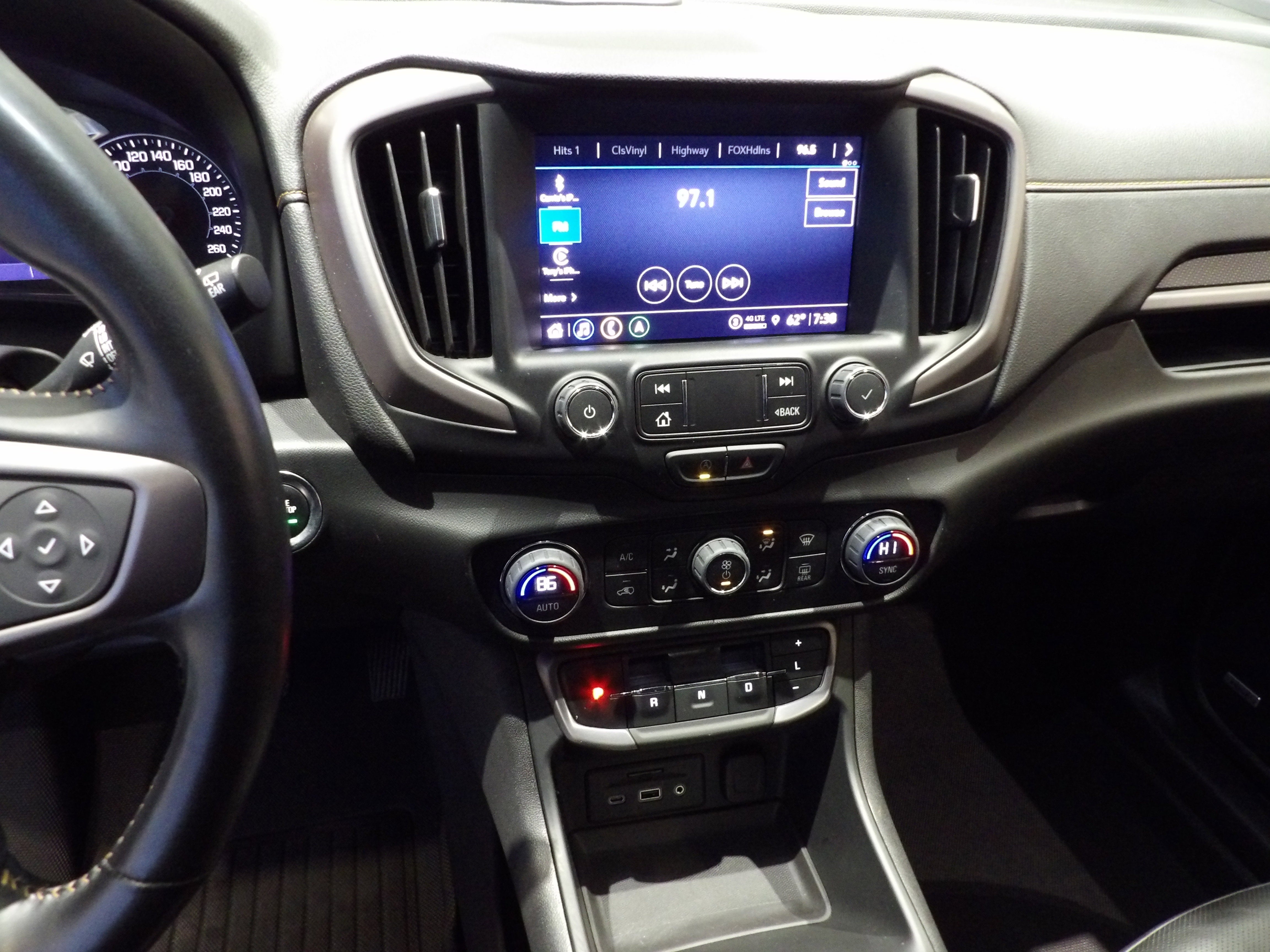 2022 GMC Terrain AT4