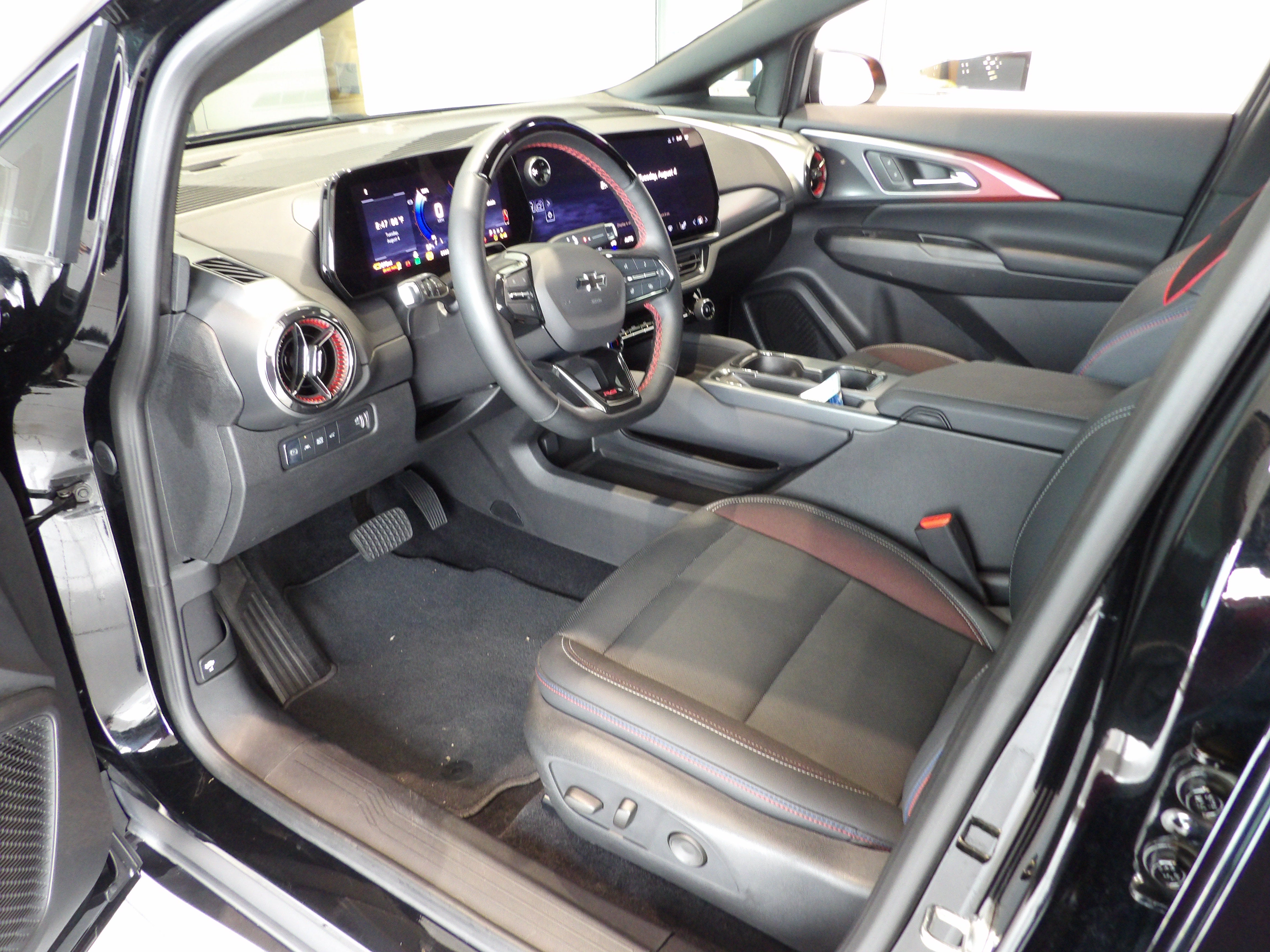 2024 Chevrolet Equinox EV RS