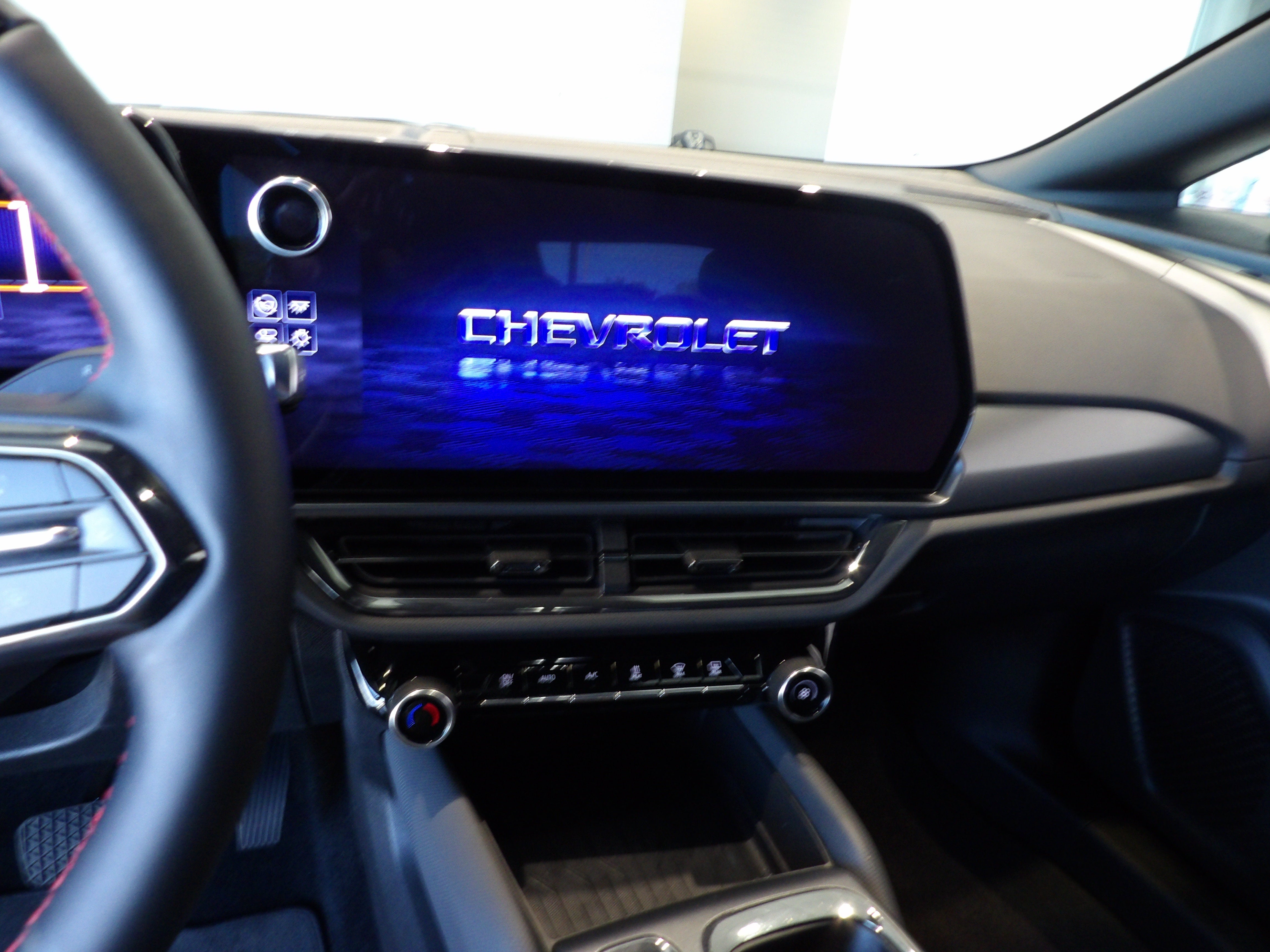2024 Chevrolet Equinox EV RS