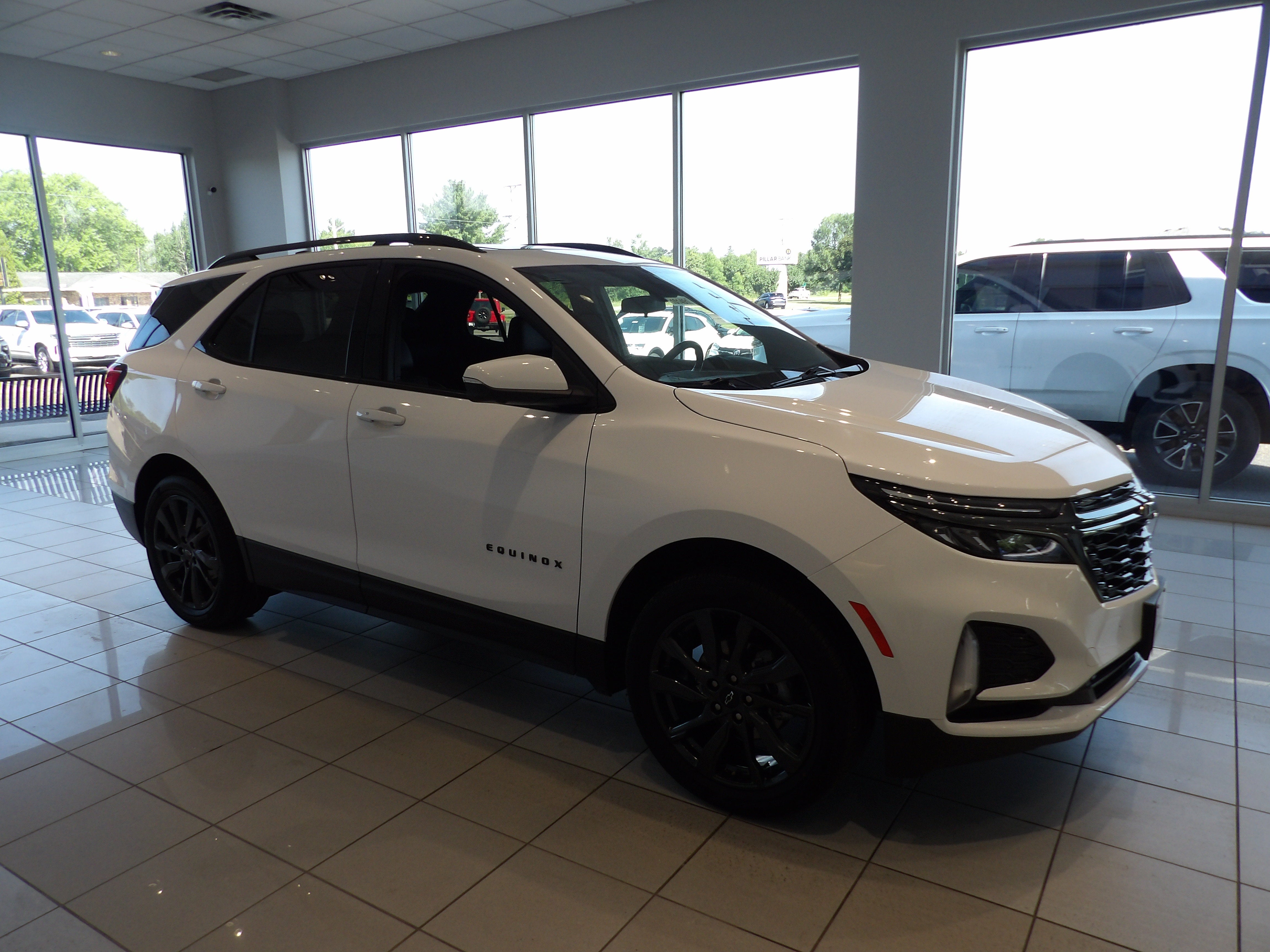 2023 Chevrolet Equinox RS