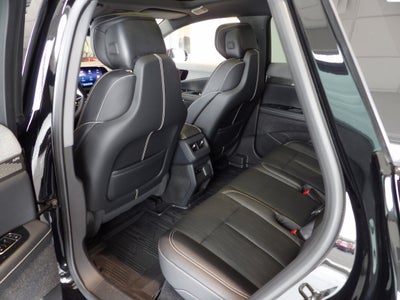 2025 Cadillac OPTIQ Luxury 2
