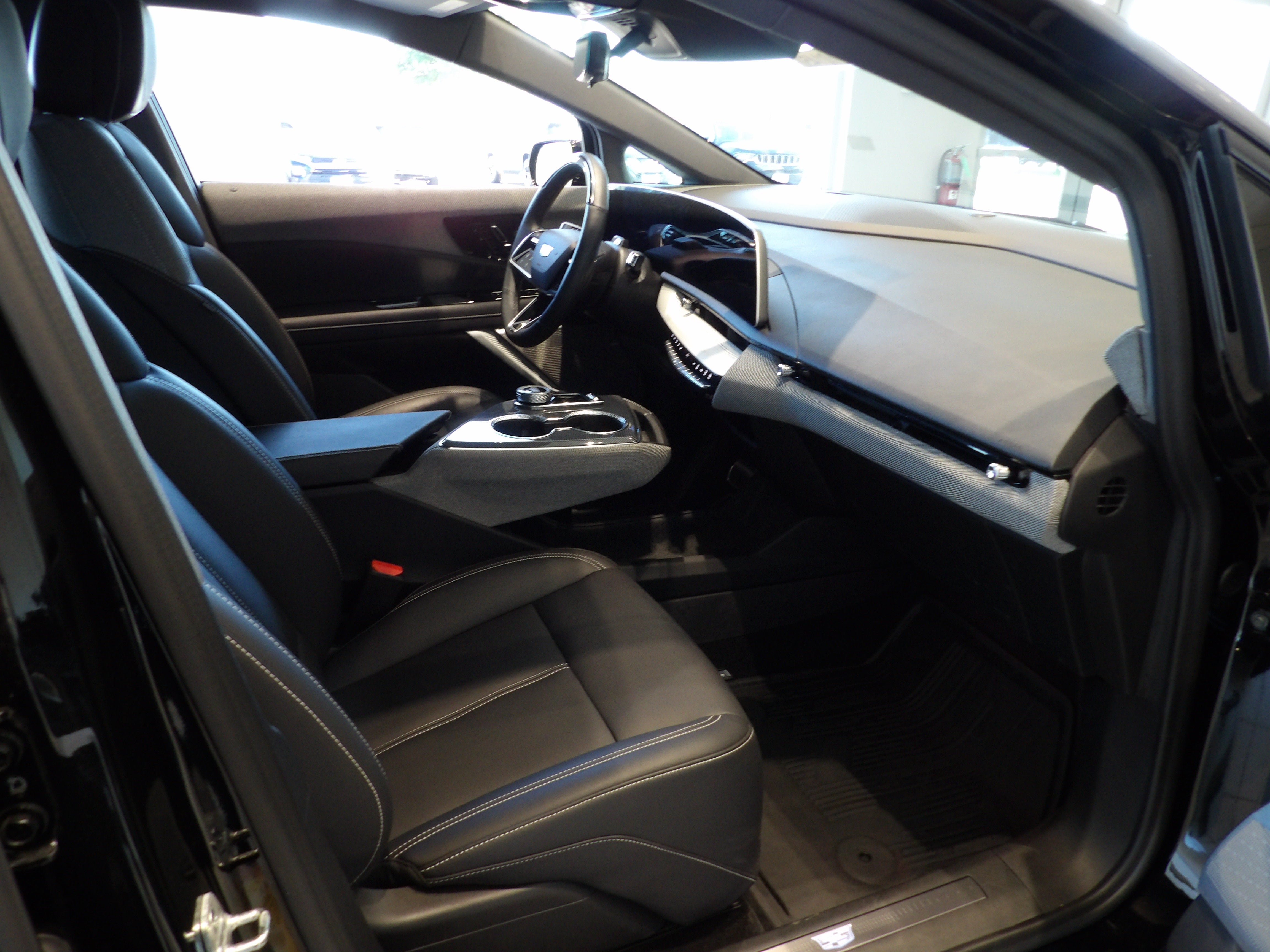 2025 Cadillac OPTIQ Sport 1