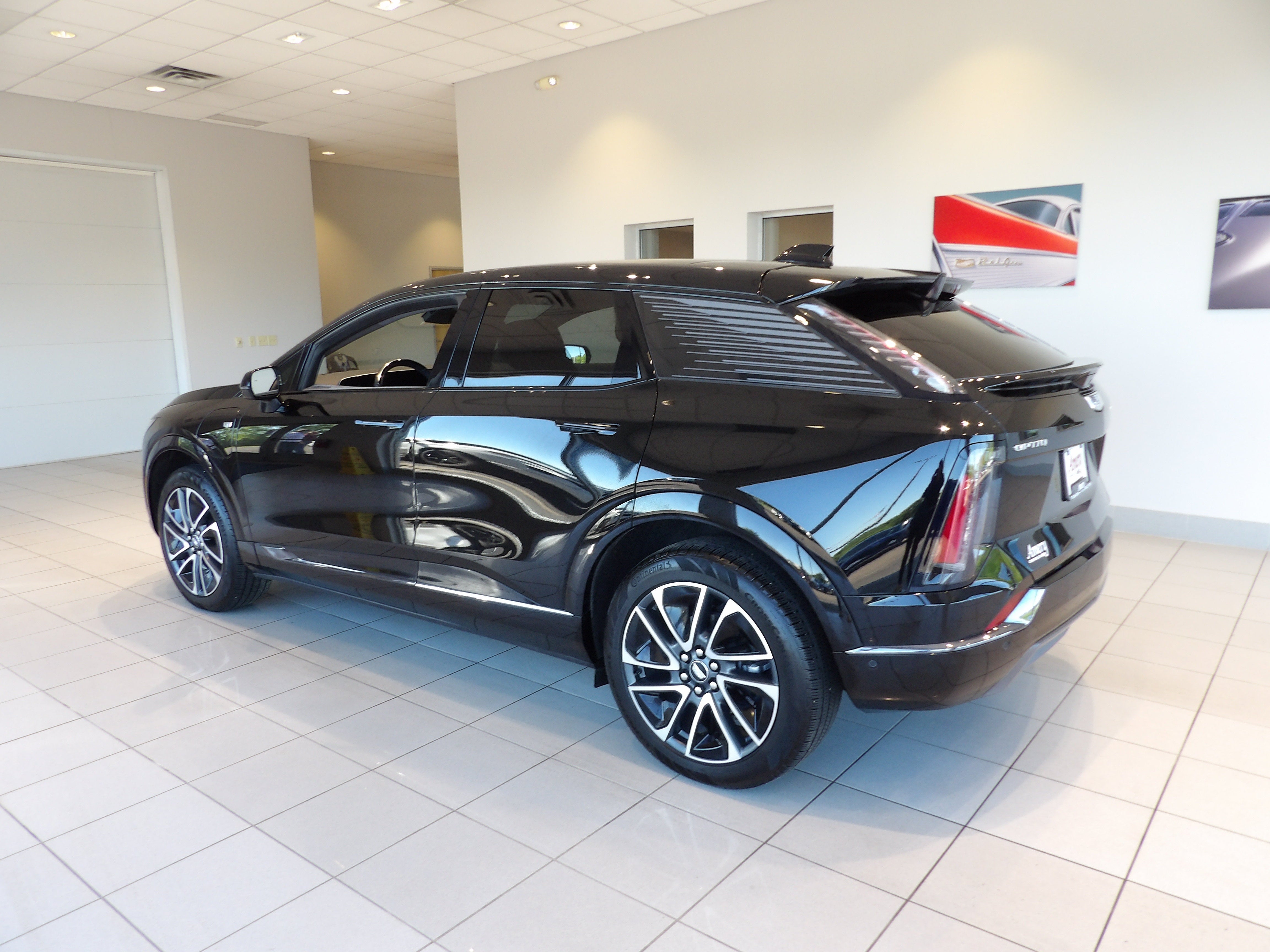 2025 Cadillac OPTIQ Sport 1