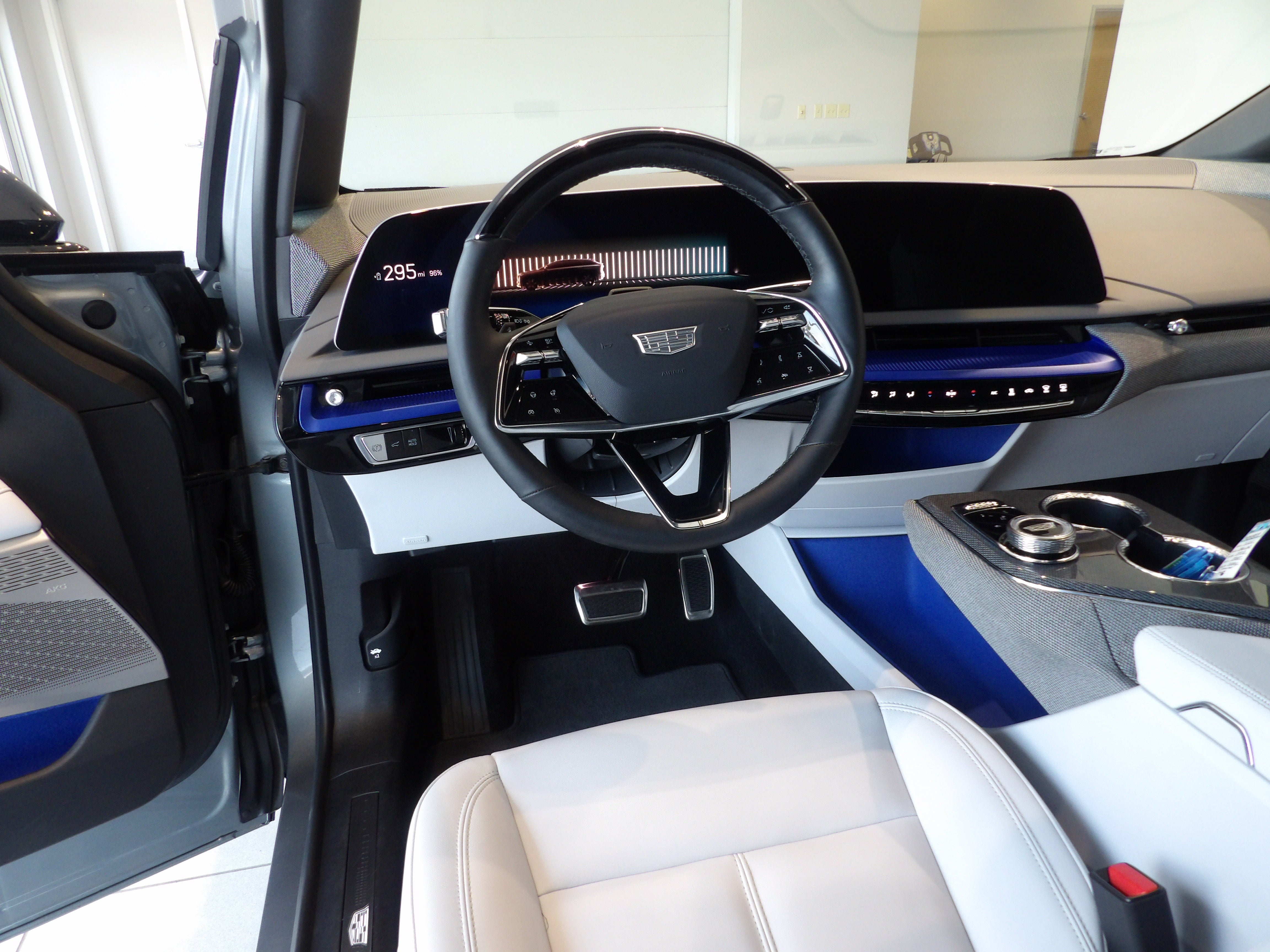 2025 Cadillac OPTIQ Sport 1