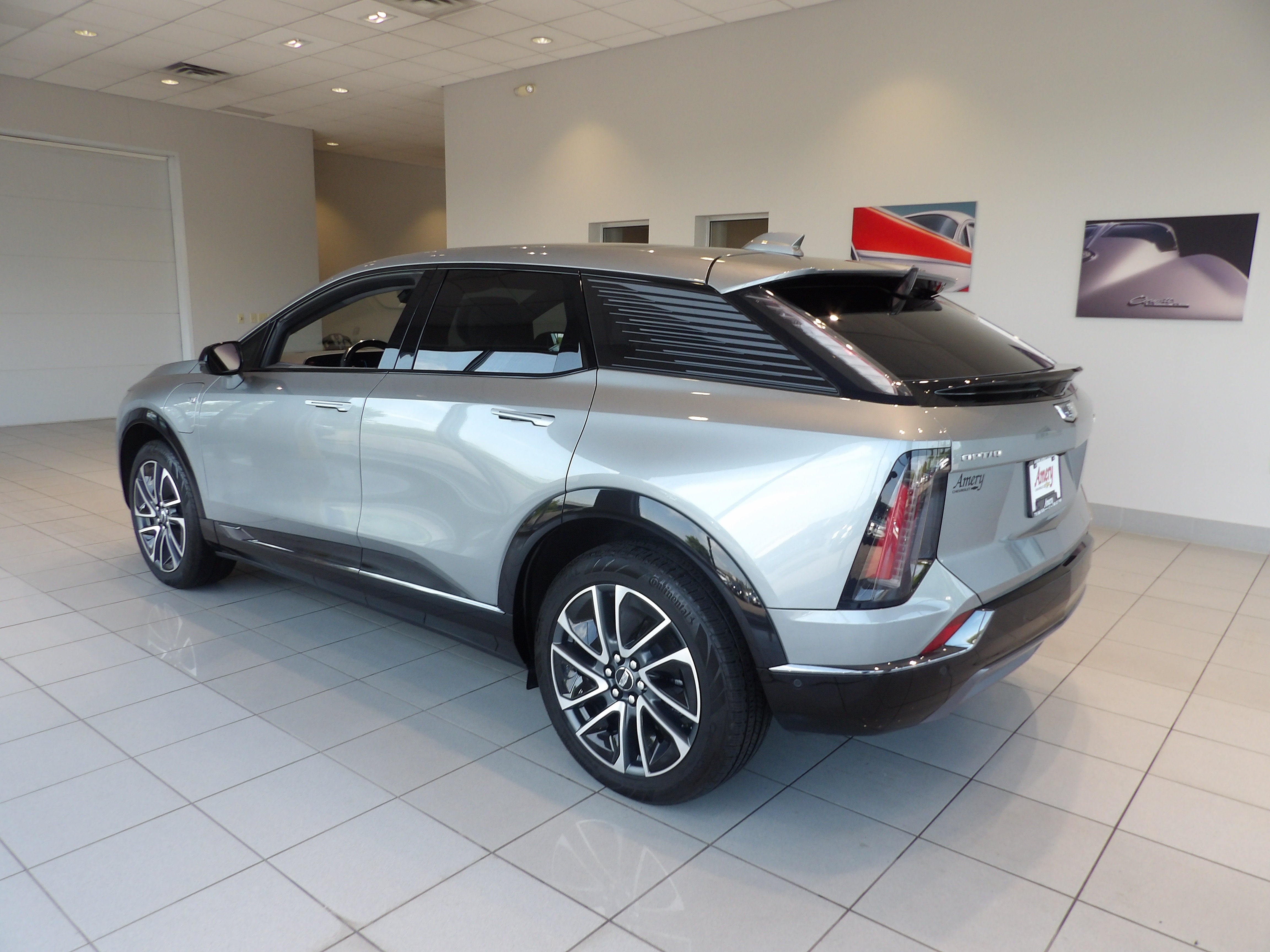 2025 Cadillac OPTIQ Sport 1