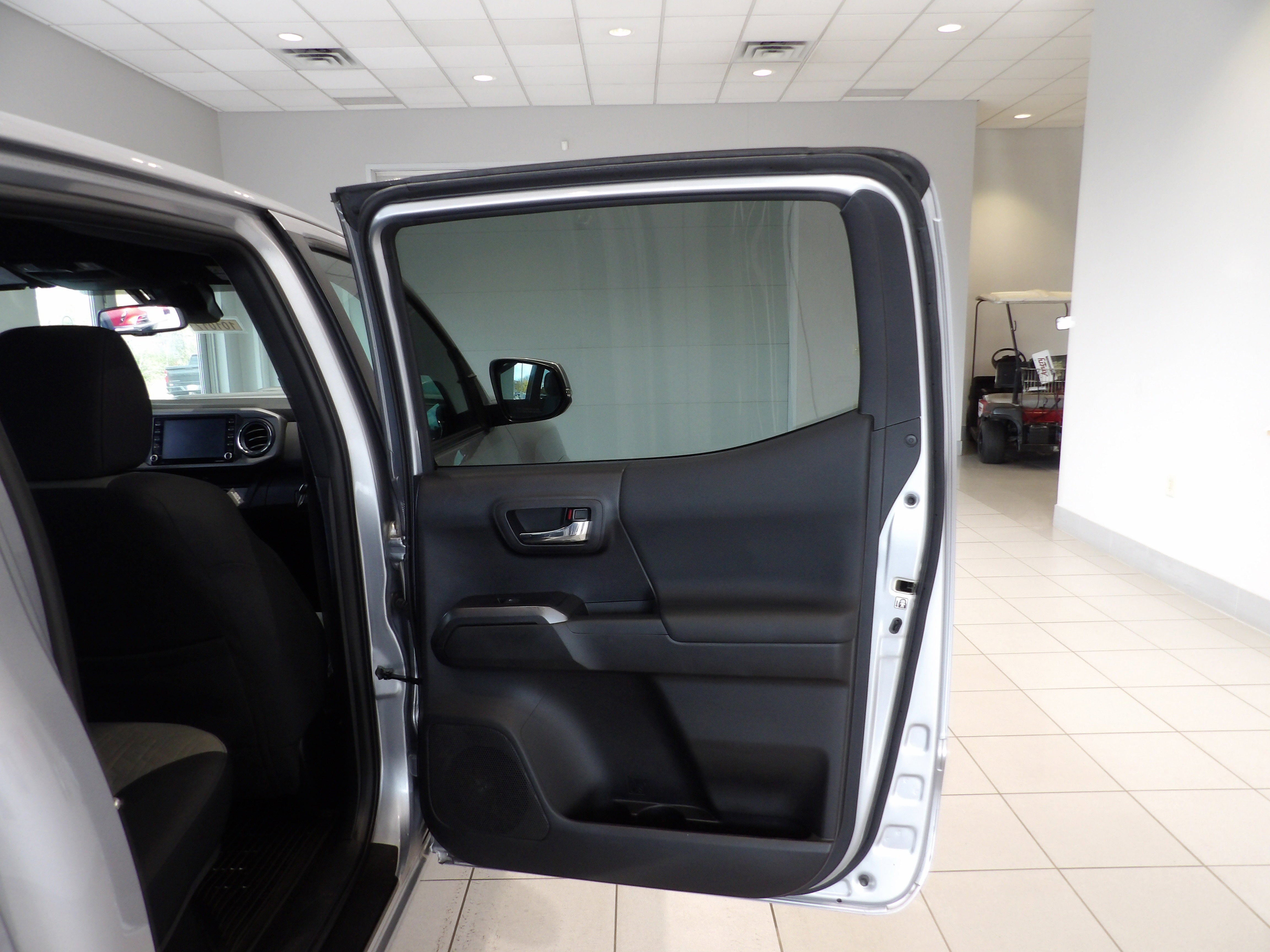 2020 Toyota Tacoma 4WD SR5