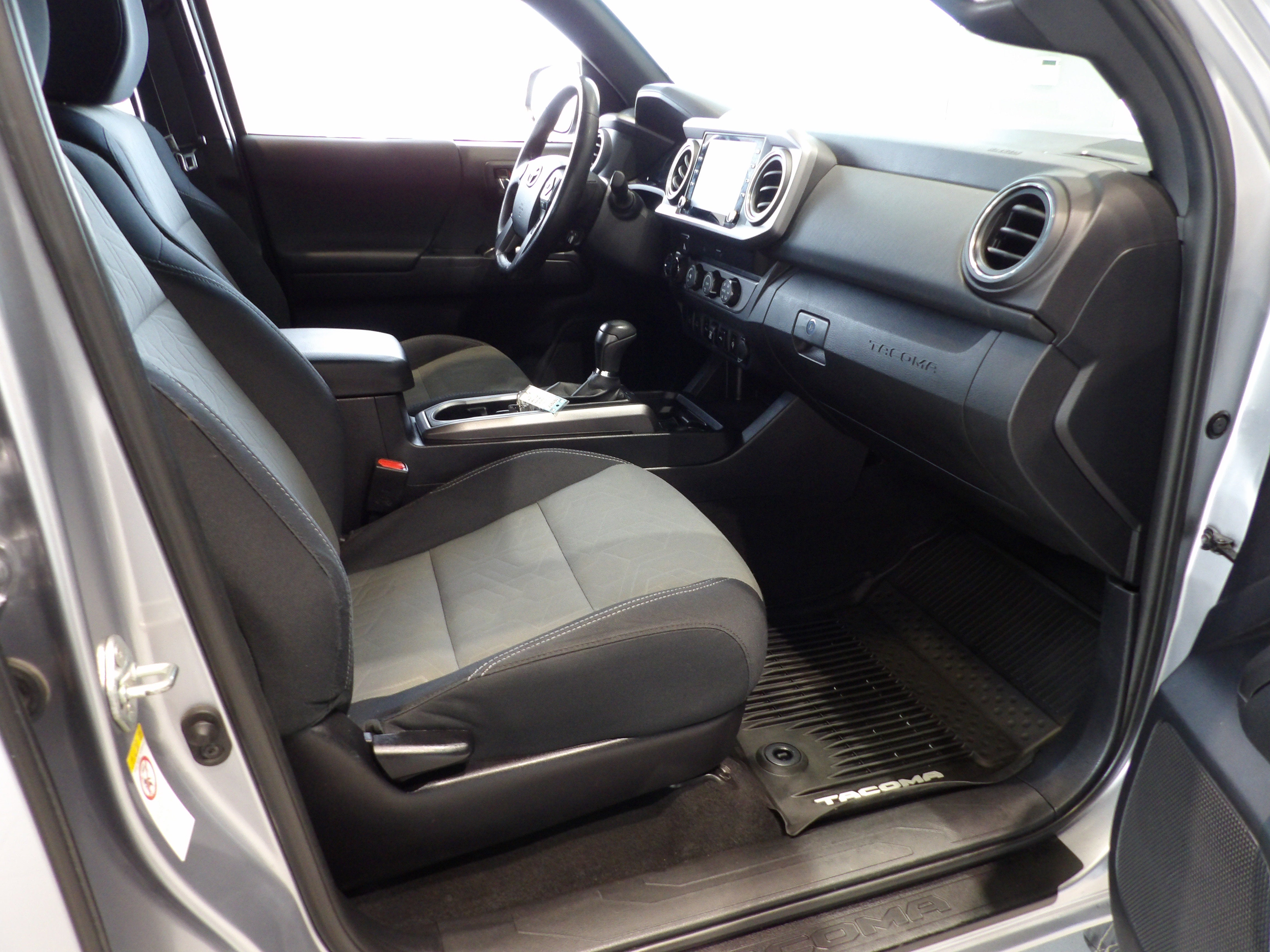 2020 Toyota Tacoma 4WD SR5