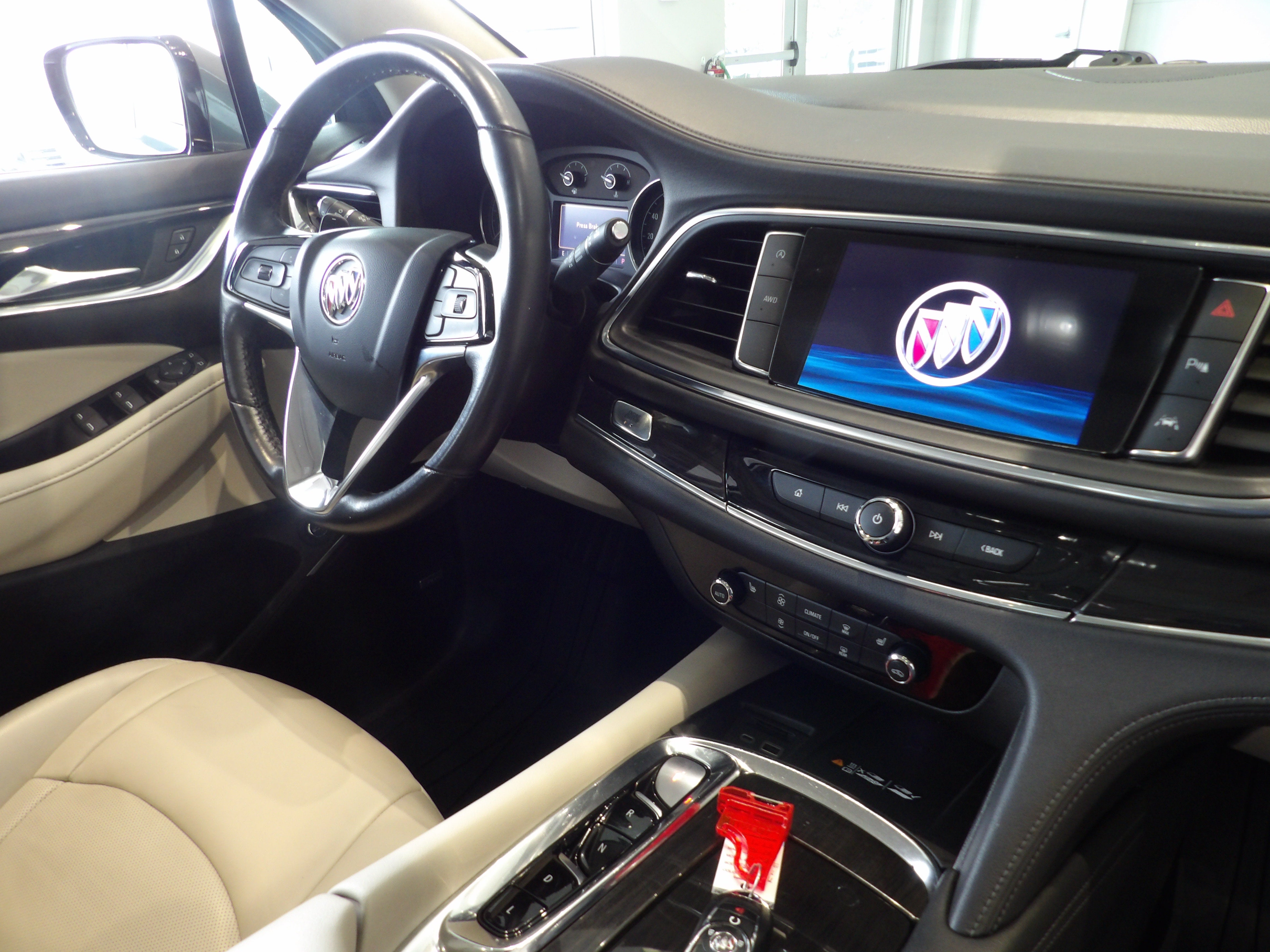 2023 Buick Enclave Essence