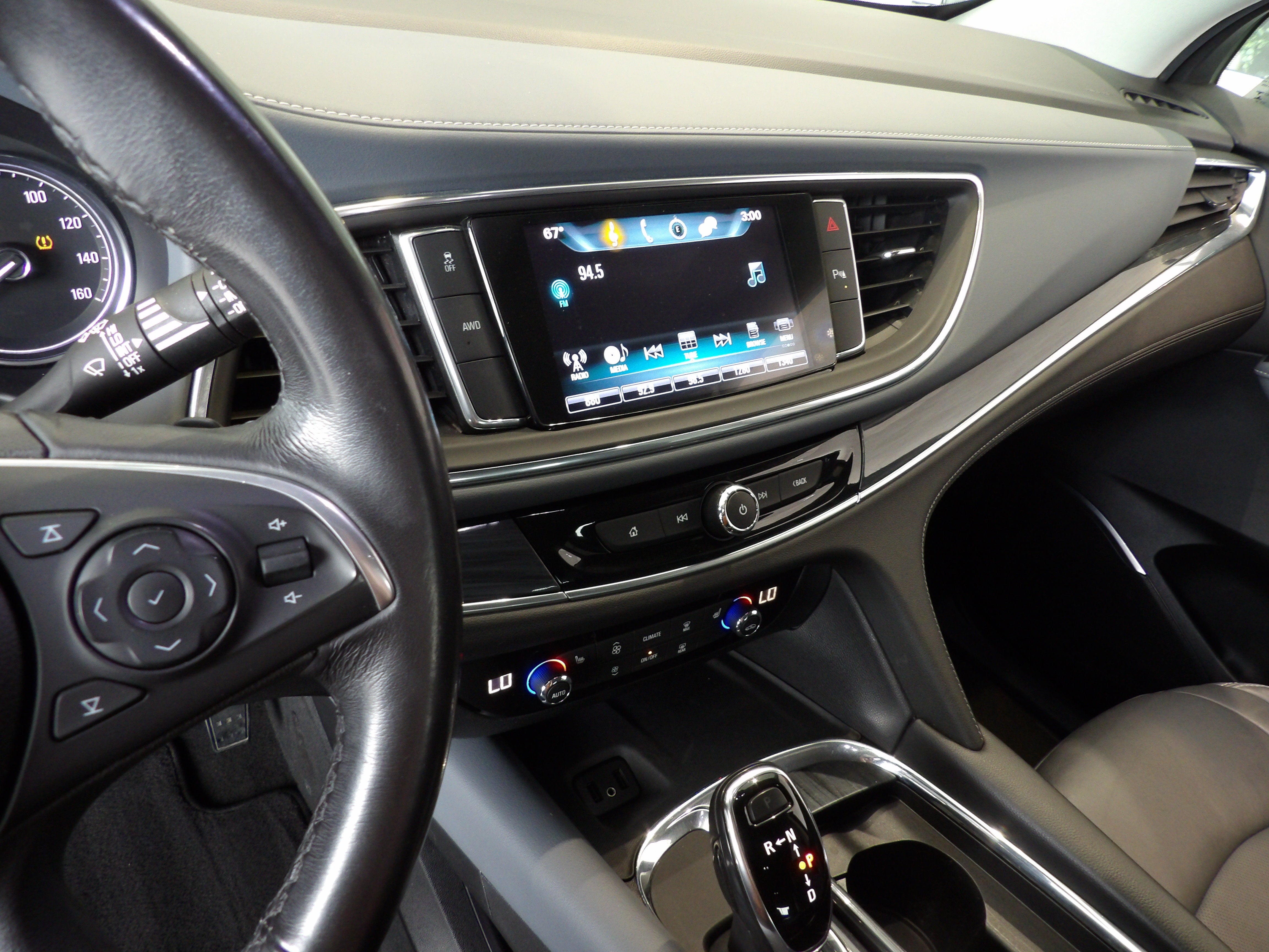 2019 Buick Enclave Essence