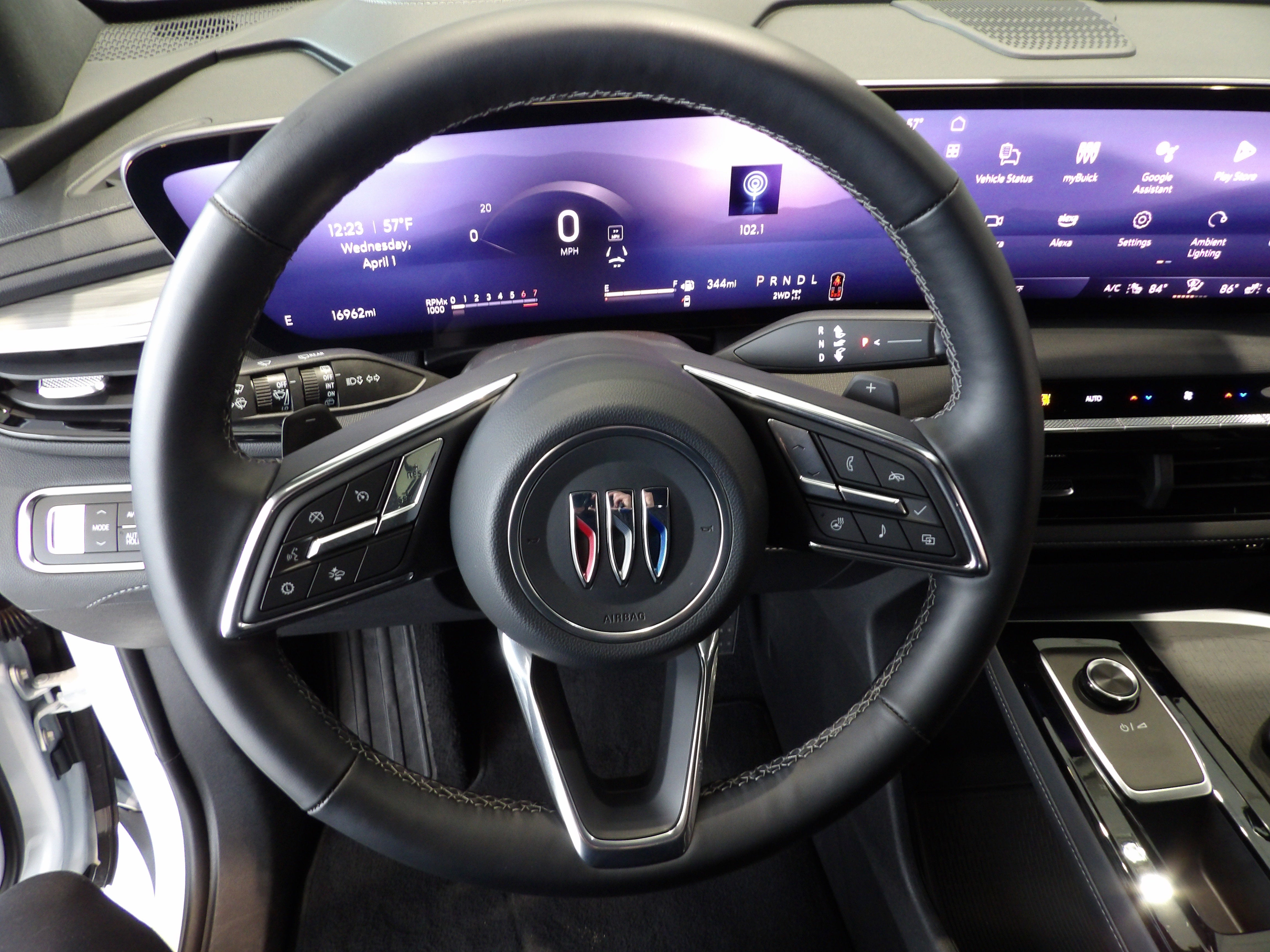 2025 Buick Enclave Preferred