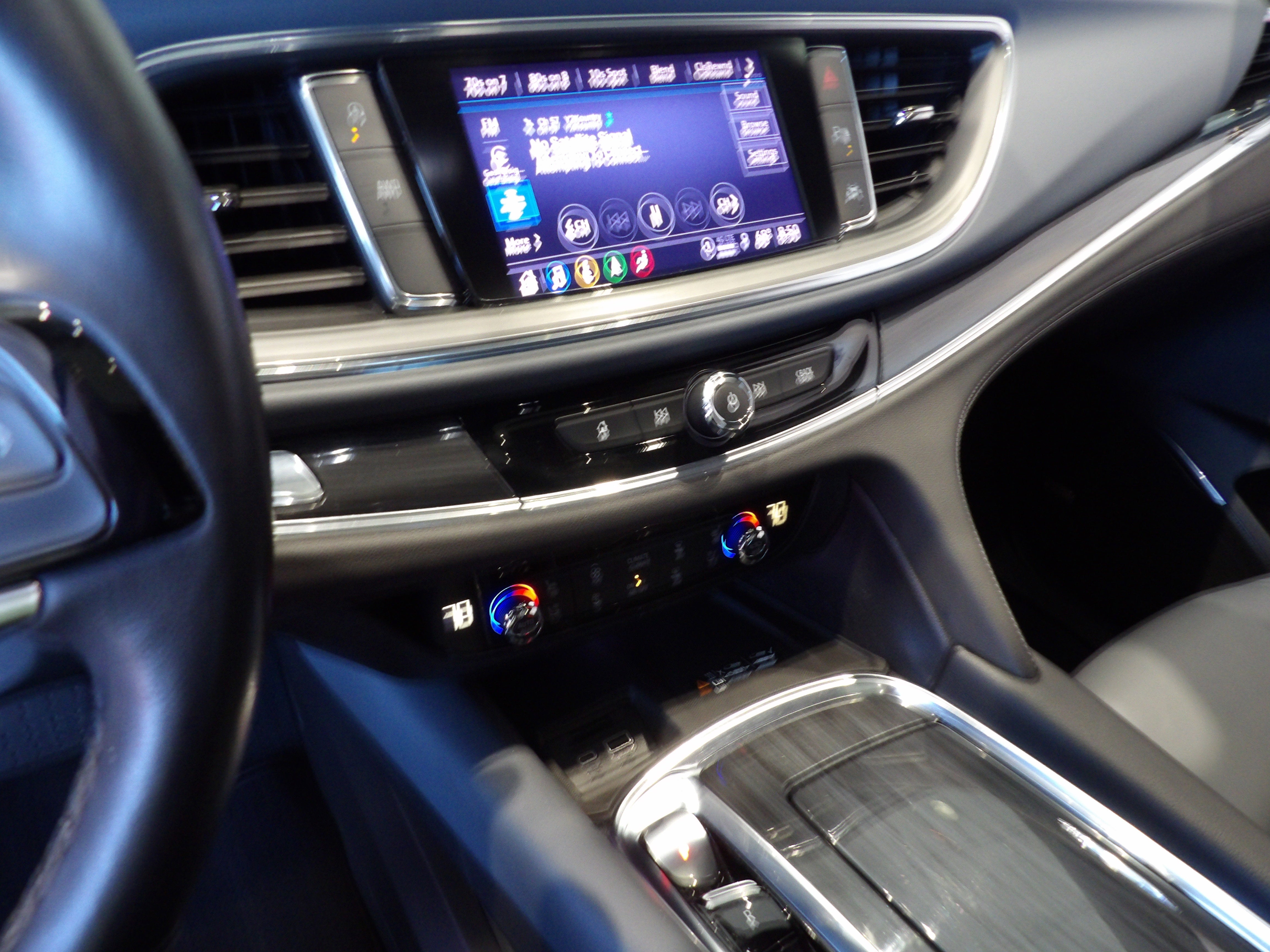 2022 Buick Enclave Premium