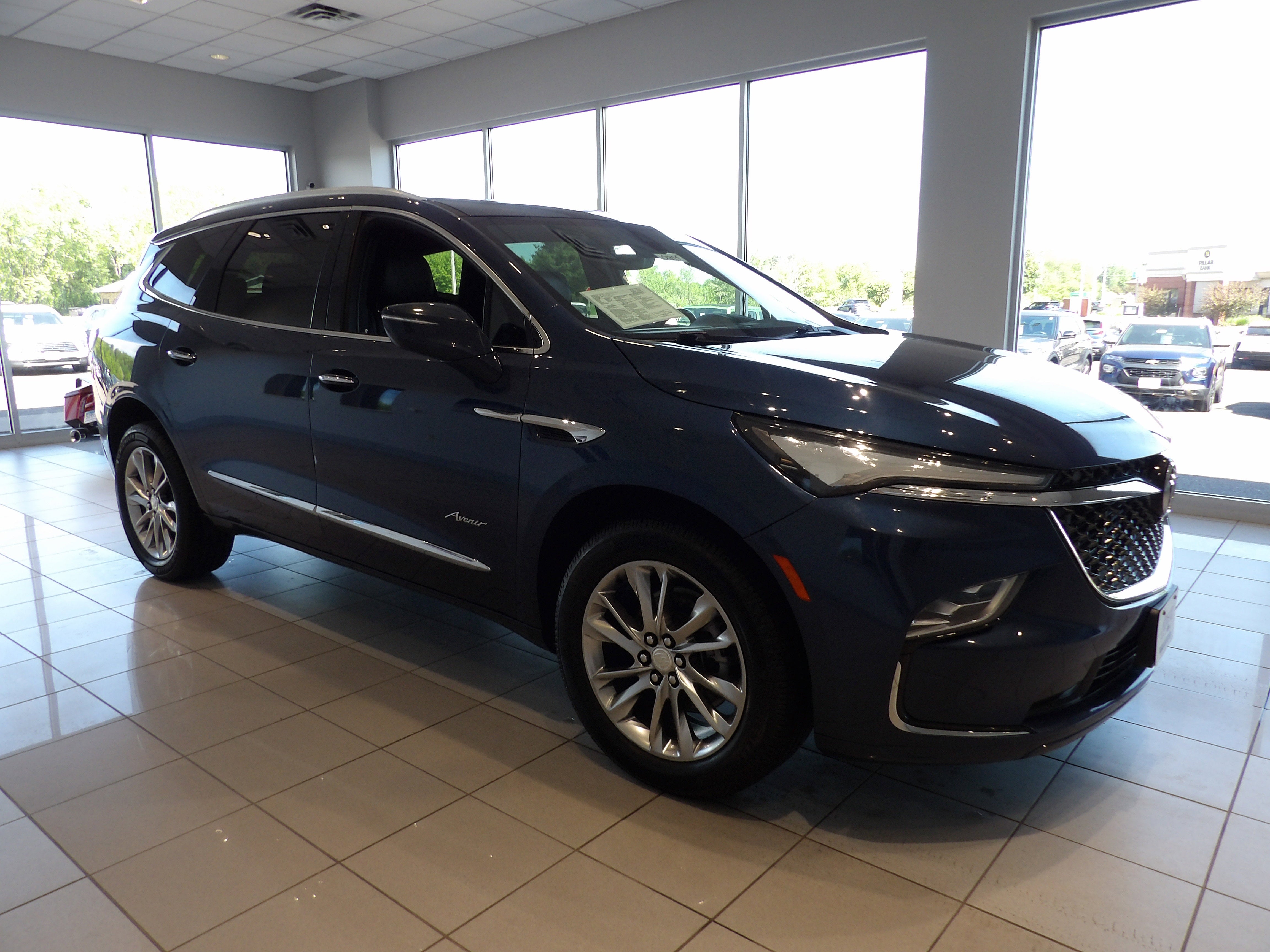 2022 Buick Enclave Avenir