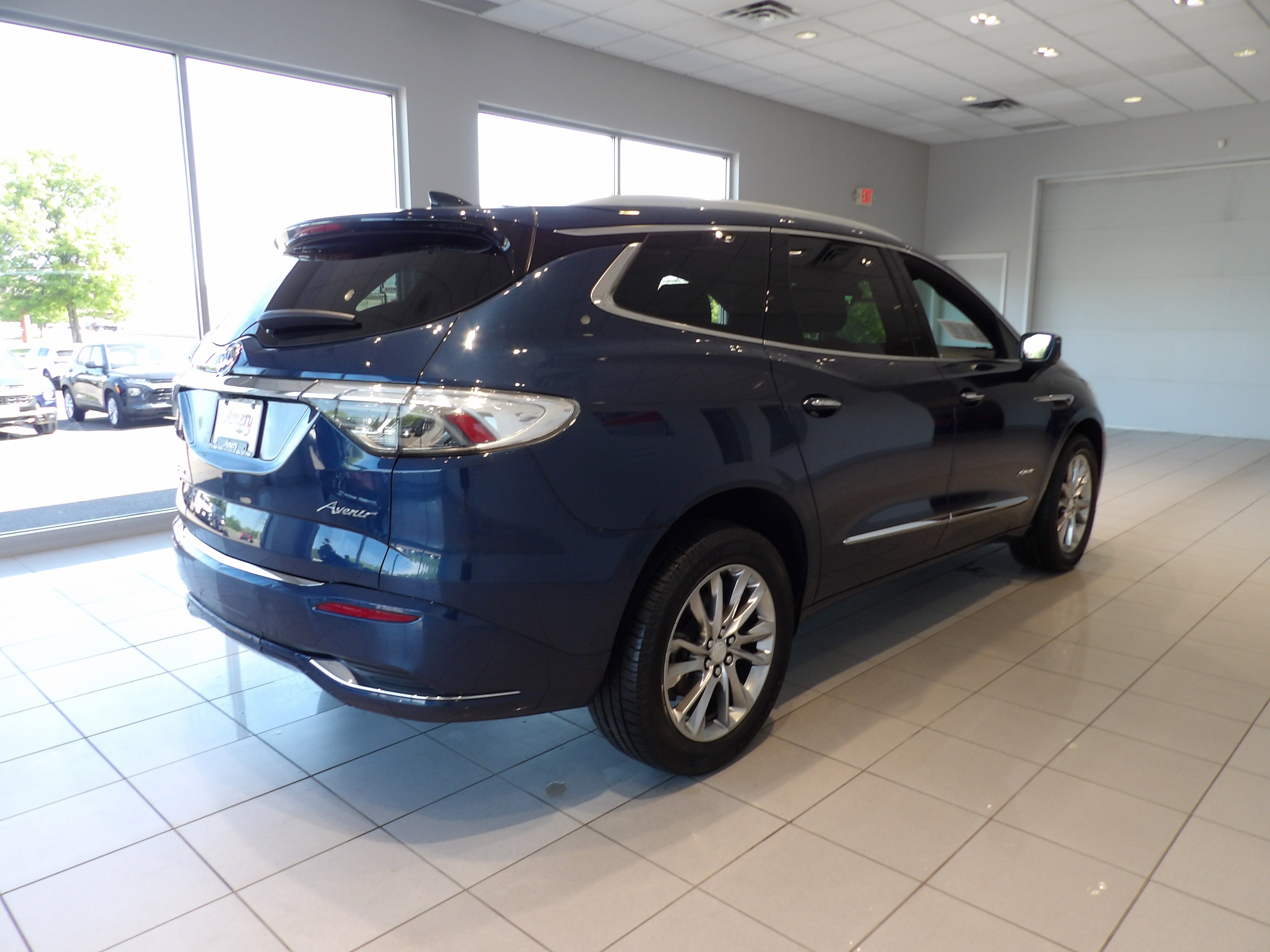 2022 Buick Enclave Avenir
