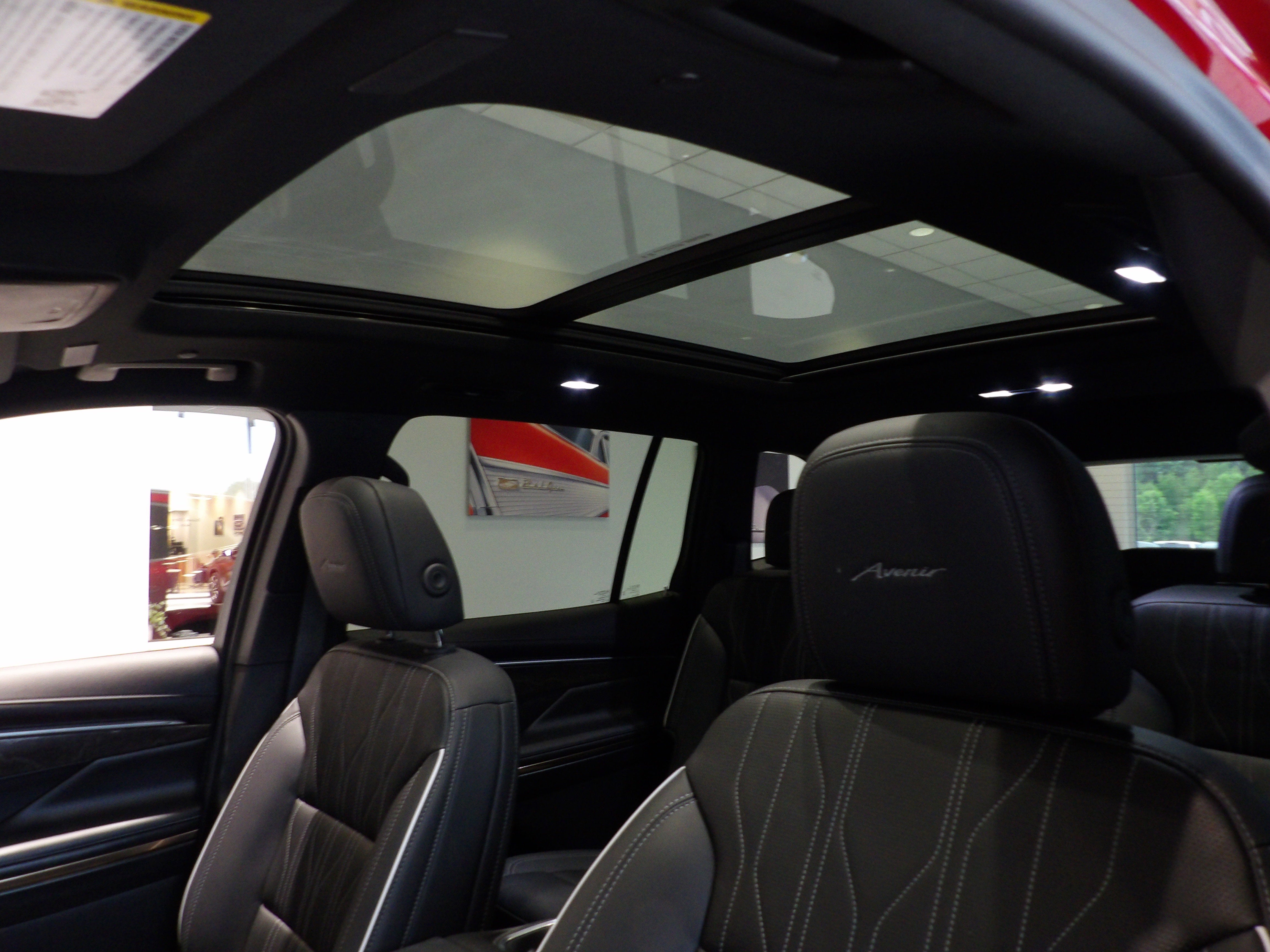 2025 Buick Enclave Avenir