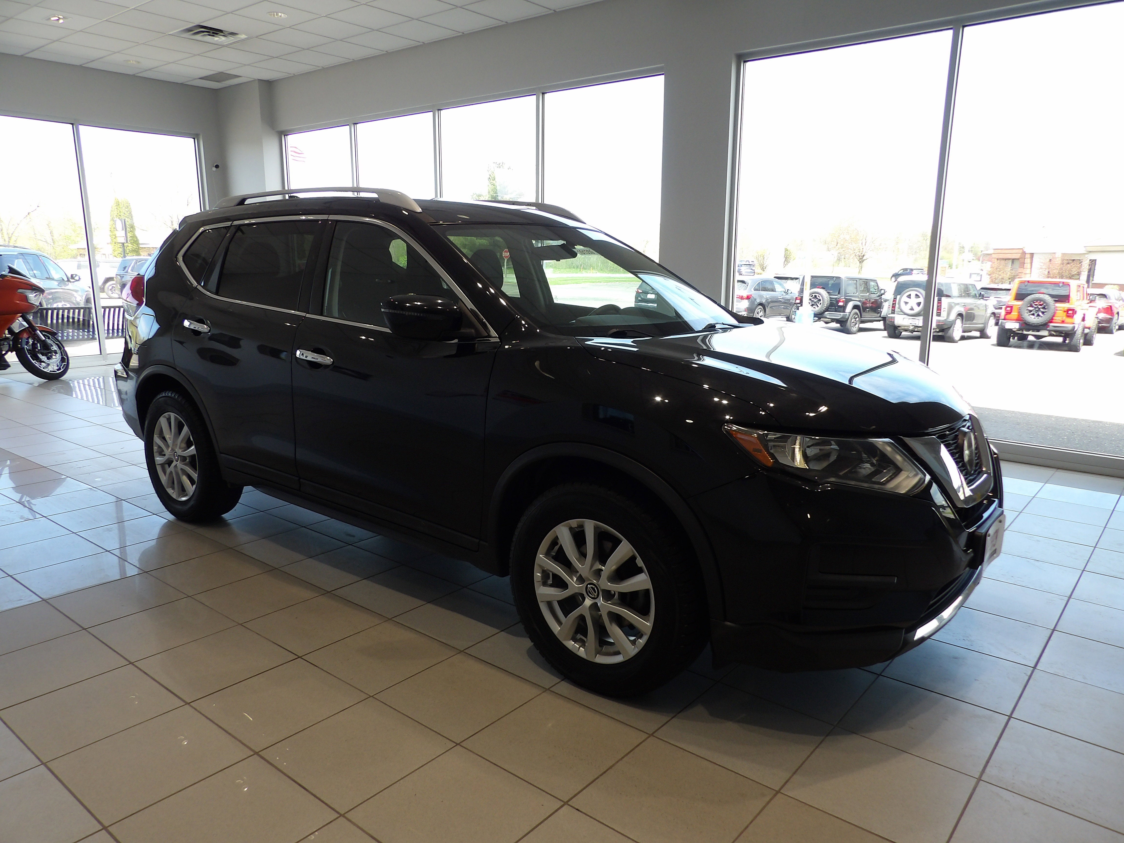 2018 Nissan Rogue SV